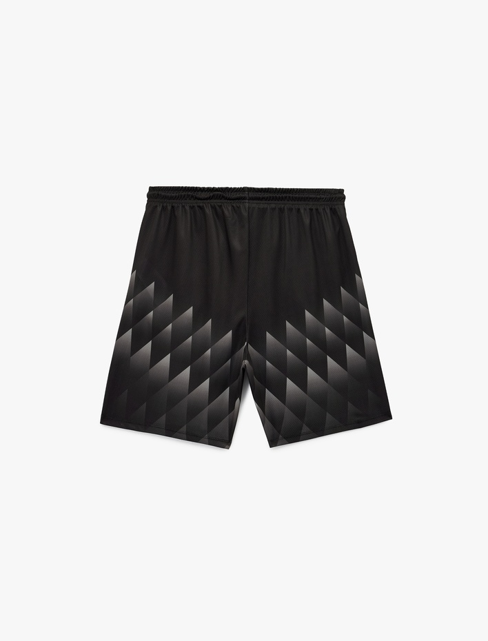  Desenli Straight Fit Cep Detaylı Beli Bağcıklı Spor Şort