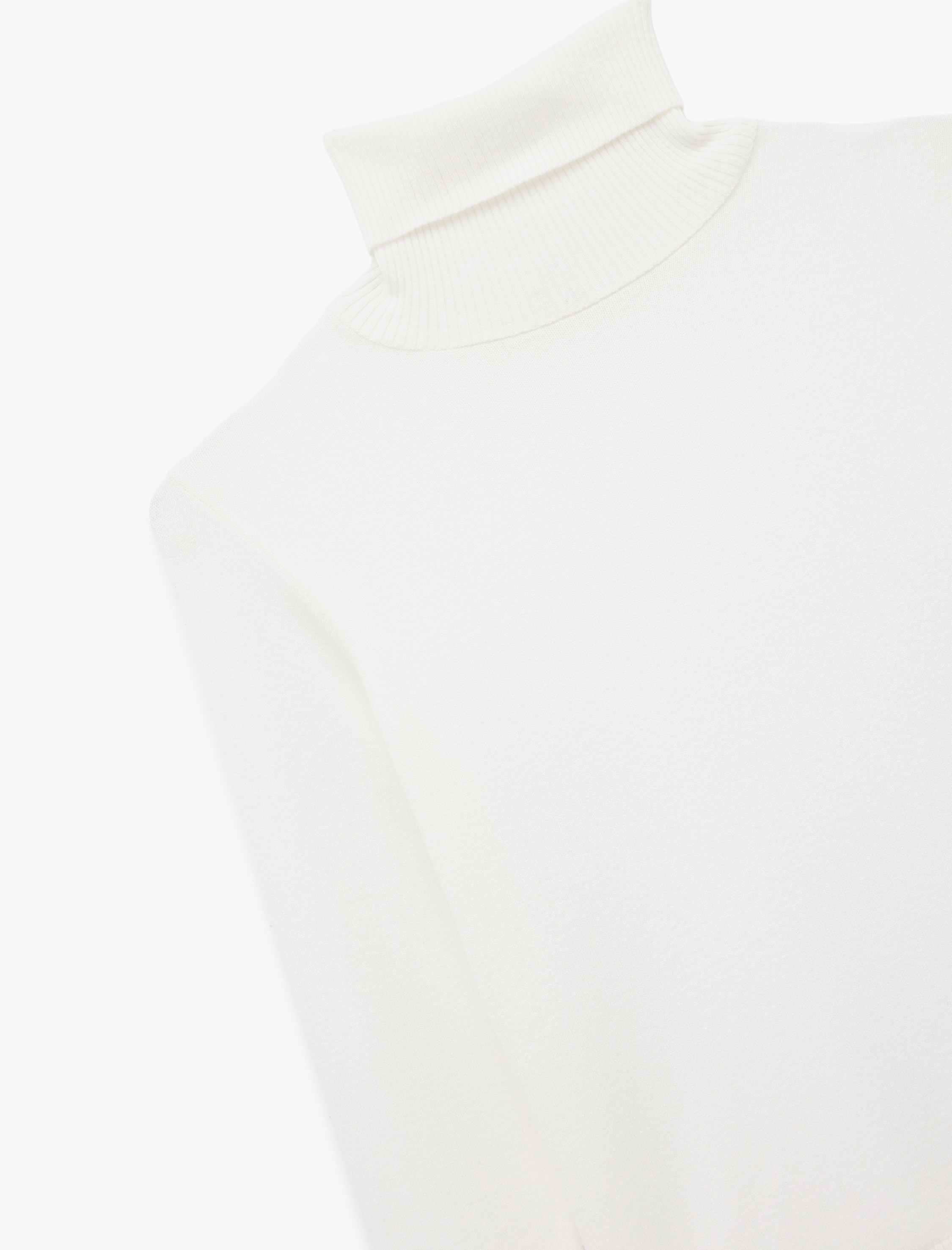   Uzun Kollu Balıkçı Yaka Triko Kazak