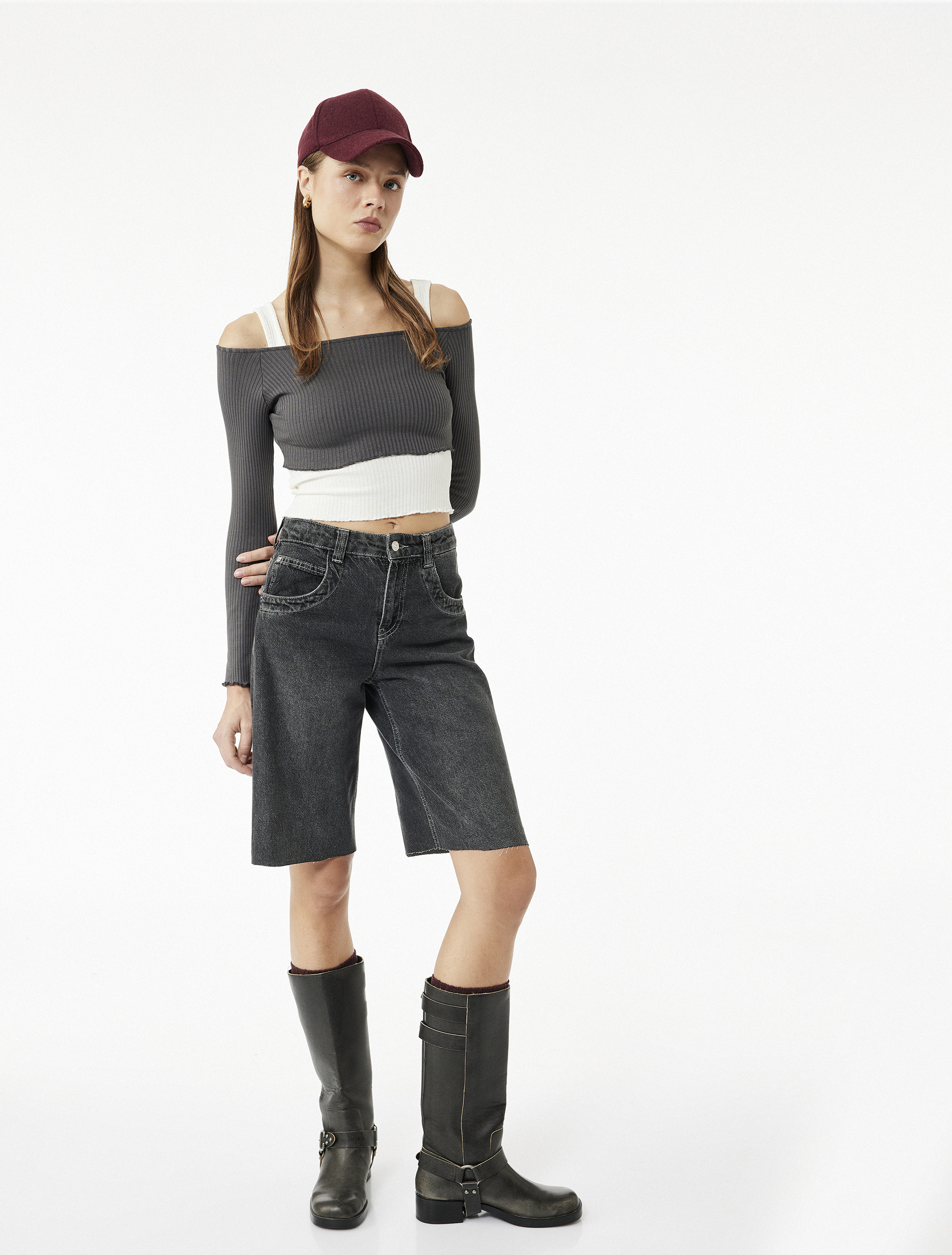   Omzu Açık Uzun Kollu Atlet Detaylı Crop Tişört