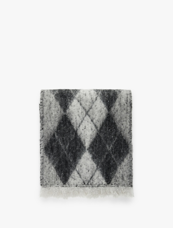 Kadın Yumuşak Dokulu Baklava Desenli Püsküllü Uzun Atkı