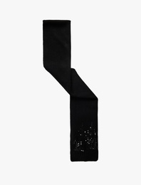 Pul Detaylı Uzun Triko Atkı