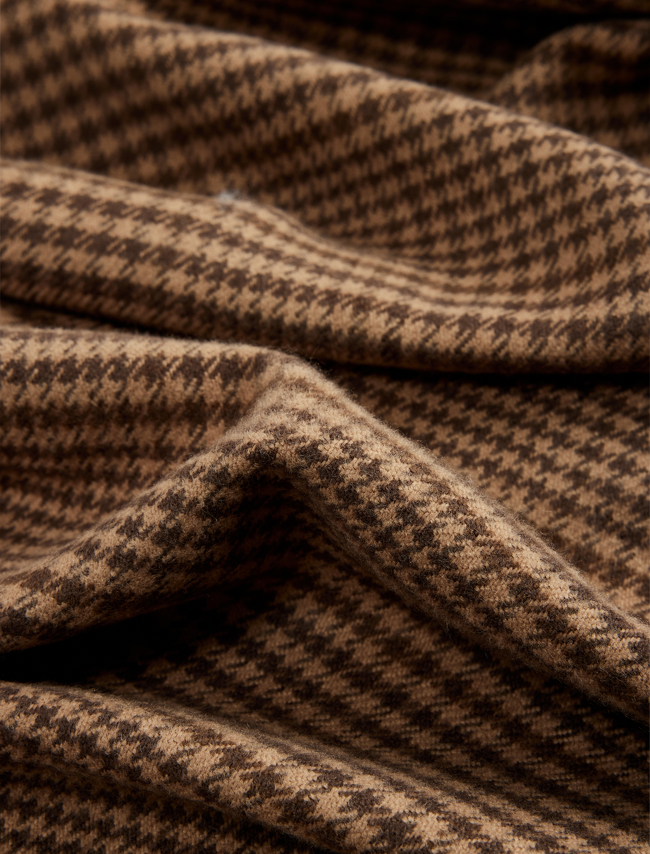  Erkek Kazayağı Desenli Püsküllü Atkı