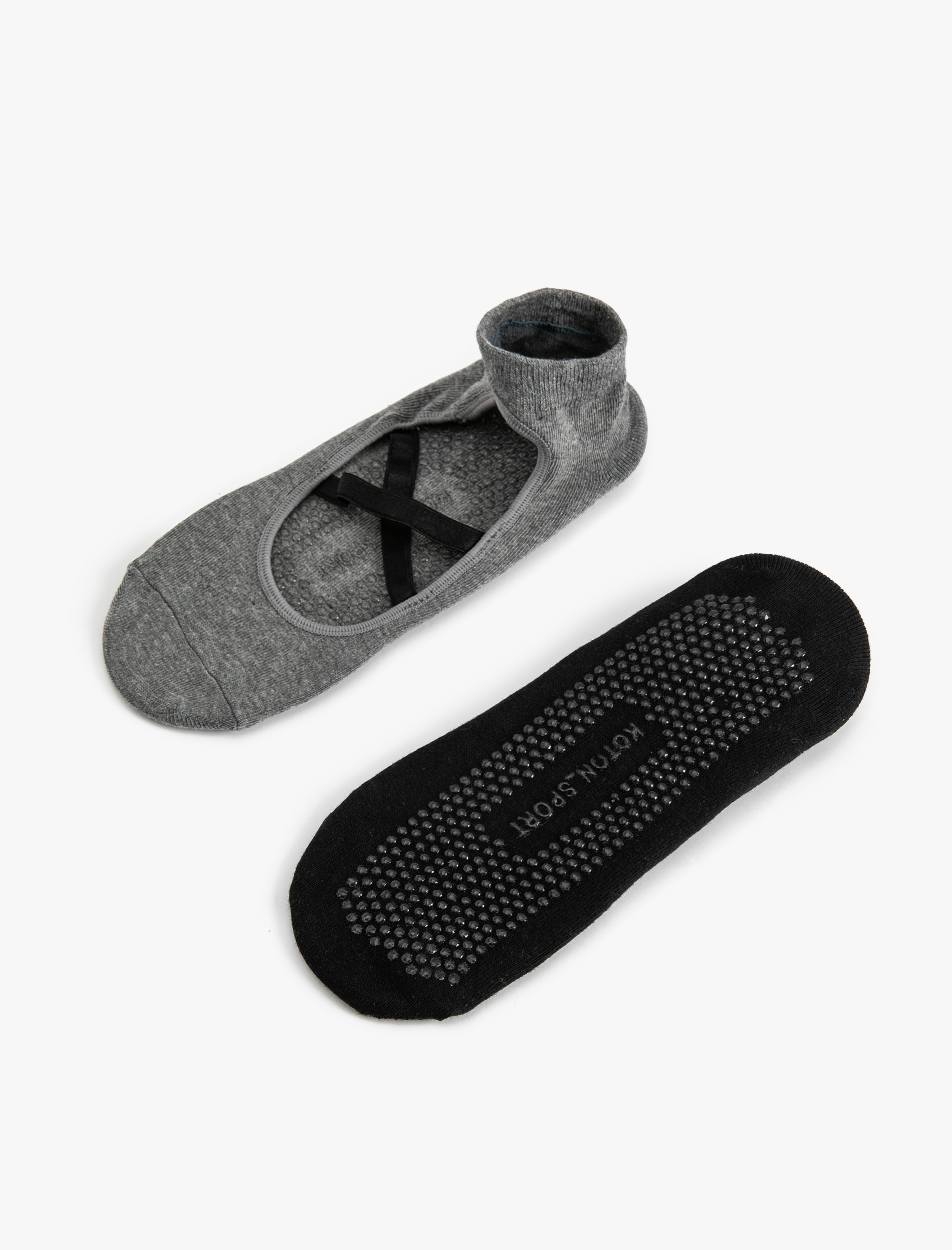  Kadın Kaydırmaz Özellikli 2'li Pilates Çorabı