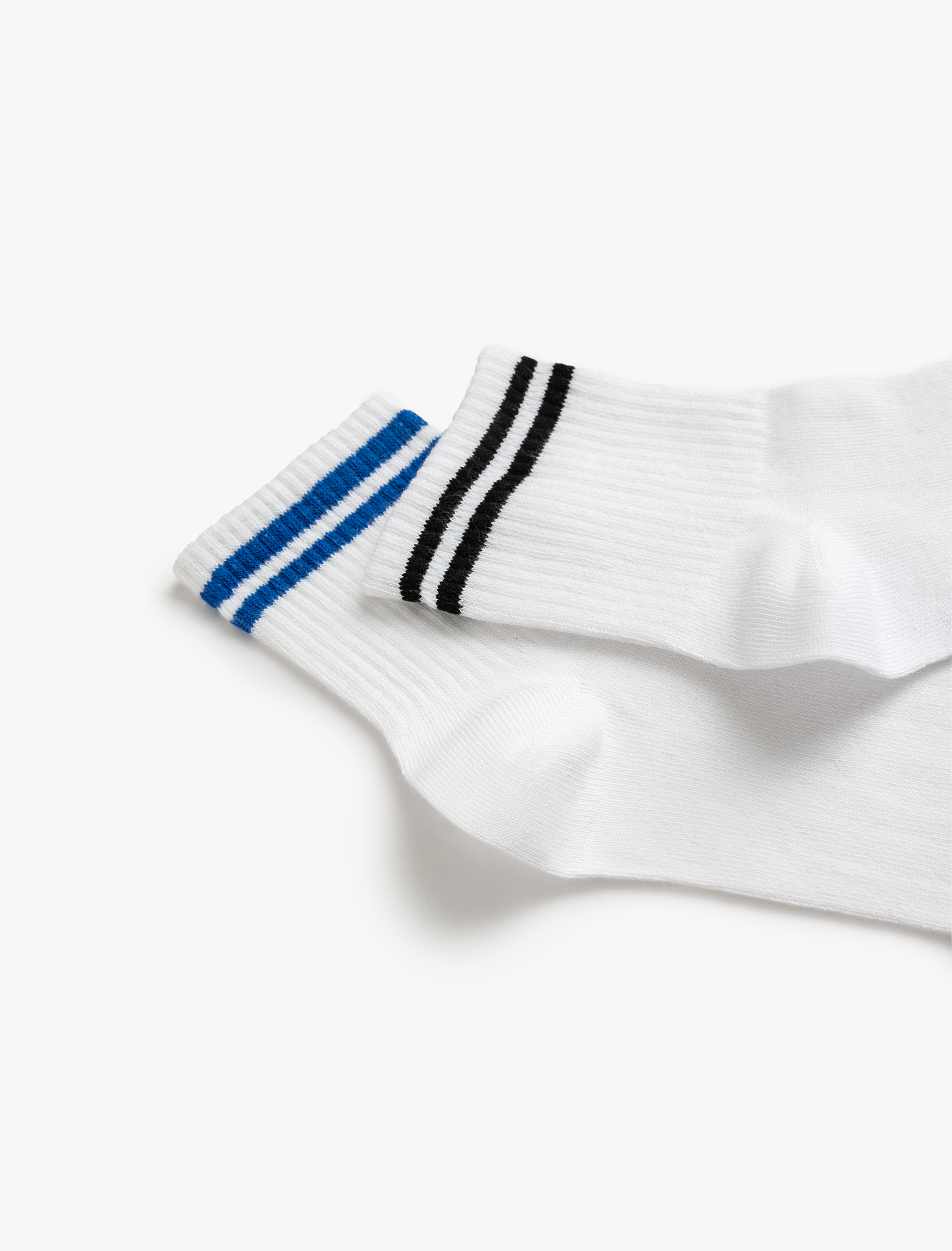  Erkek 2'li Çizgili Soket Çorap Seti