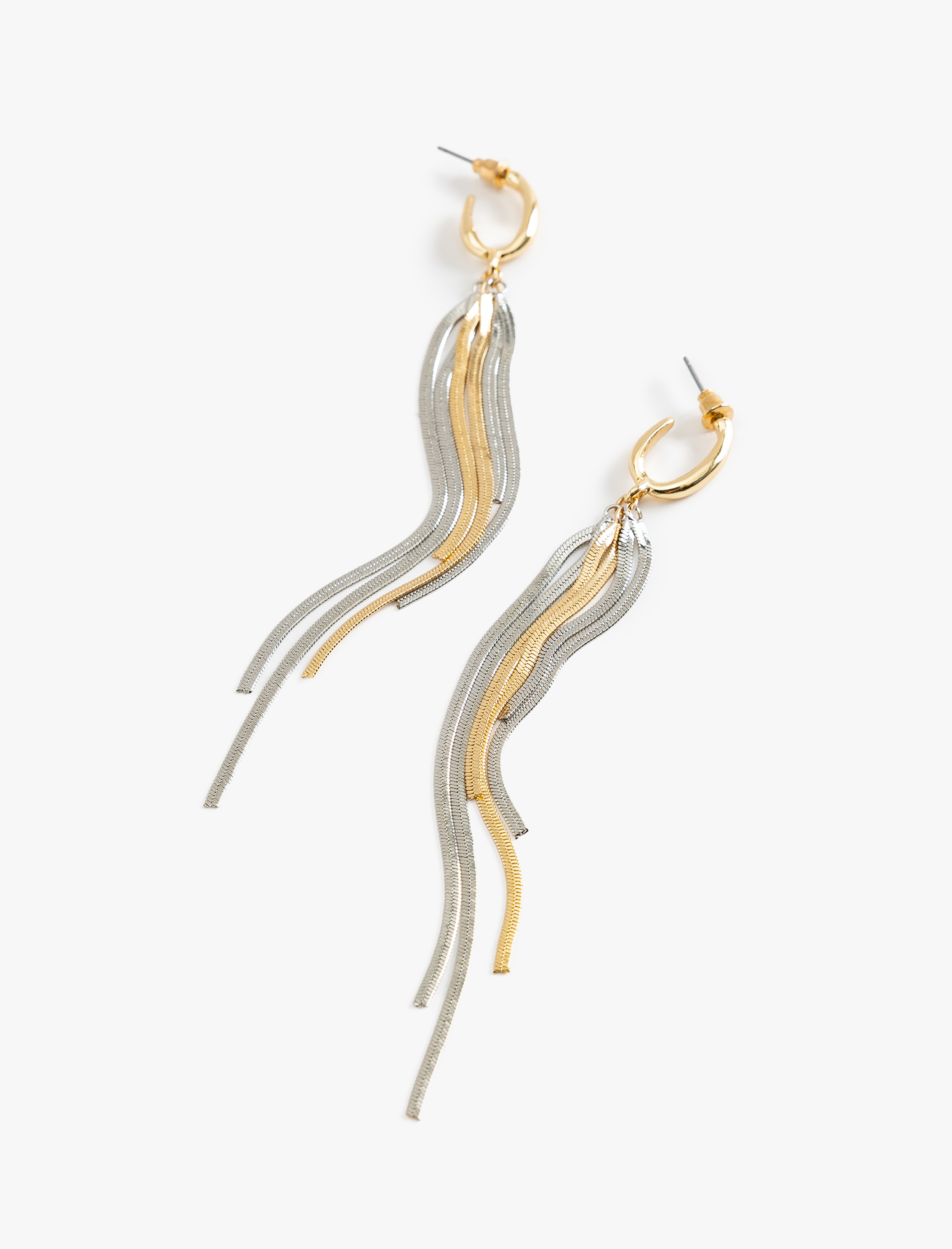  Kadın Sallantılı Zincir Detaylı Halka Küpe