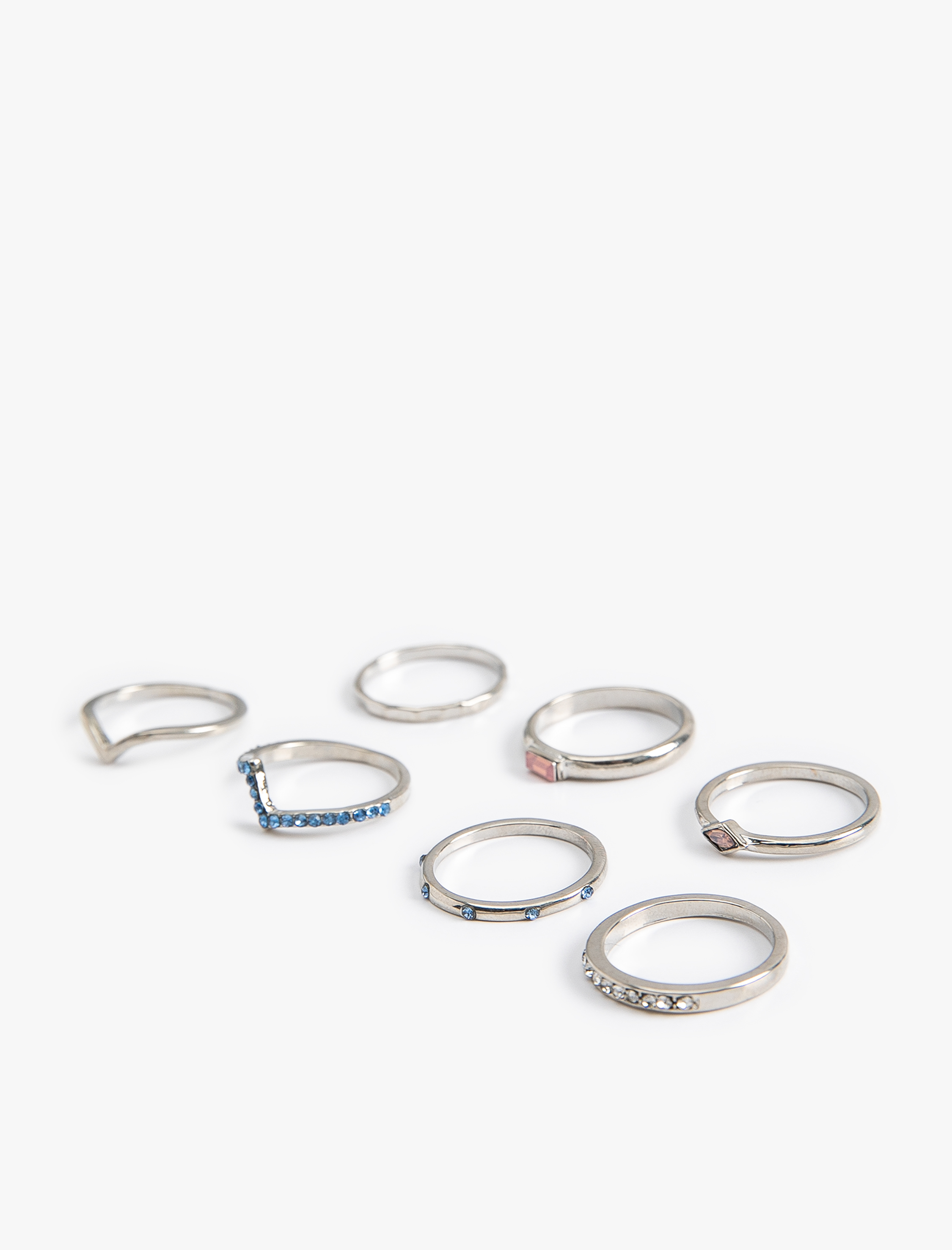  Kadın Taş Detaylı Çok Renkli 7'li Yüzük Seti