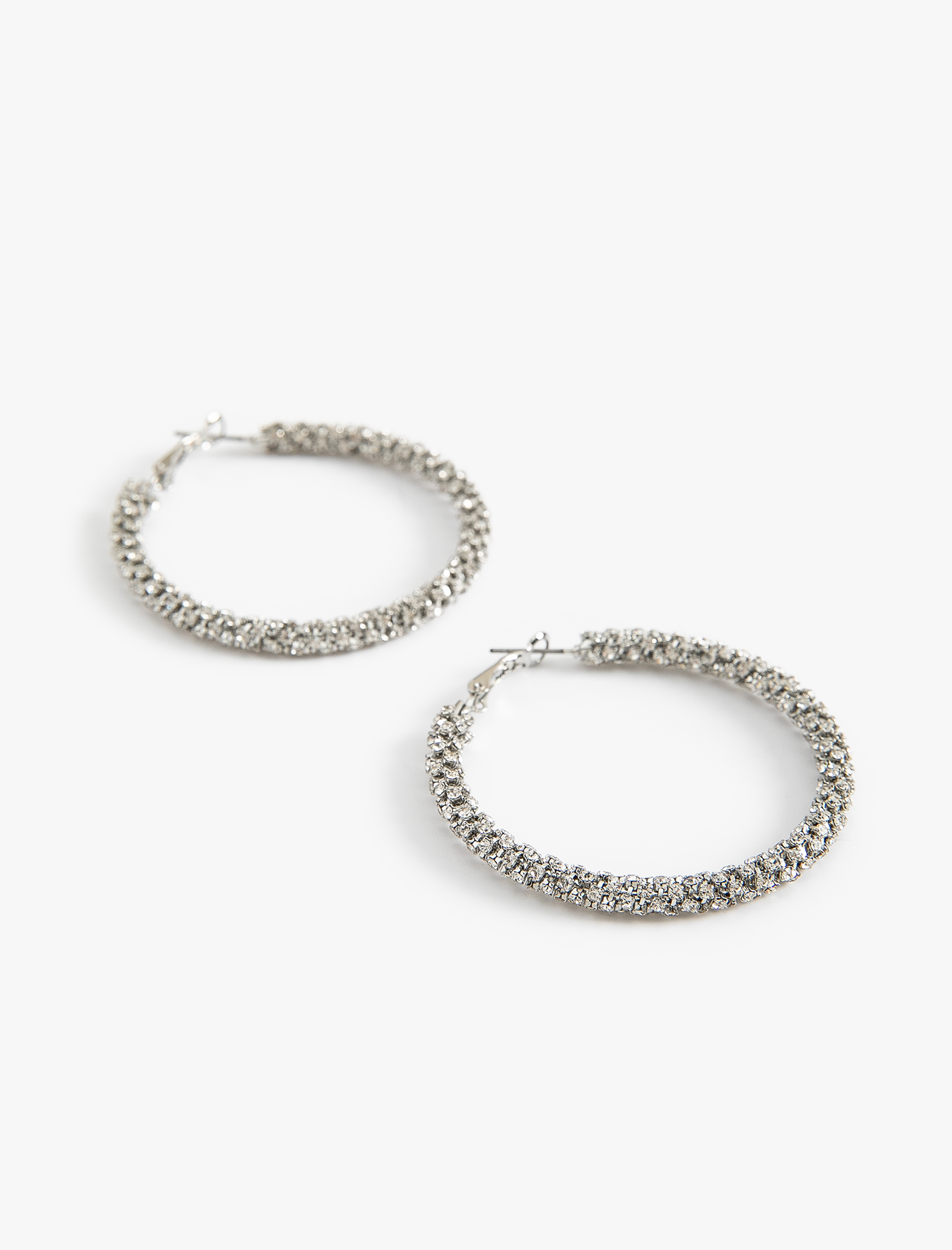  Kadın Çelik Karışımlı Taşlı Halka Küpe