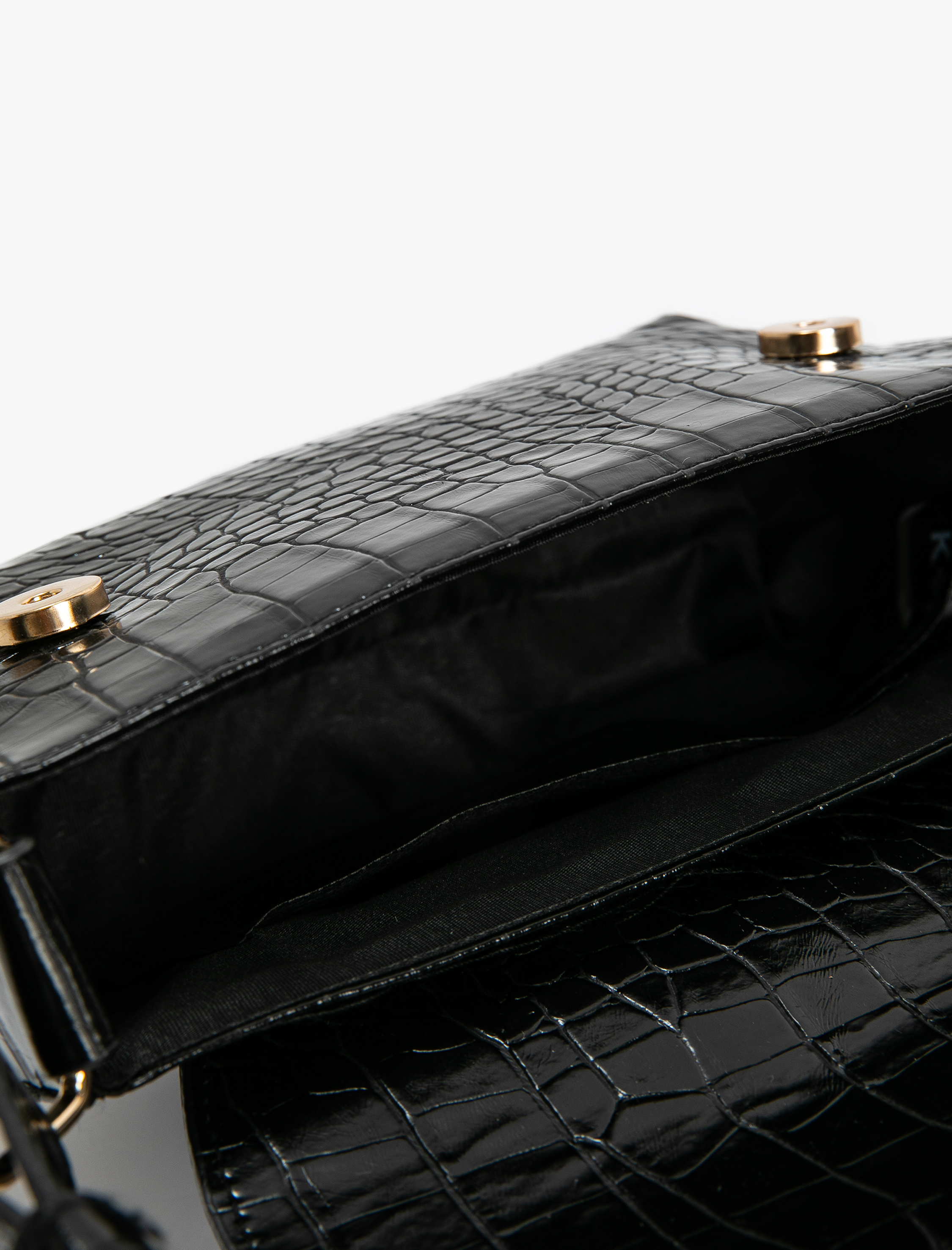  Kadın Kroko Görünümlü Kapaklı Suni Deri Omuz Çantası