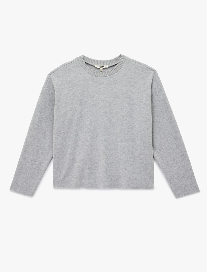  Uzun Kollu Bisiklet Yaka Basic Sweatshirt