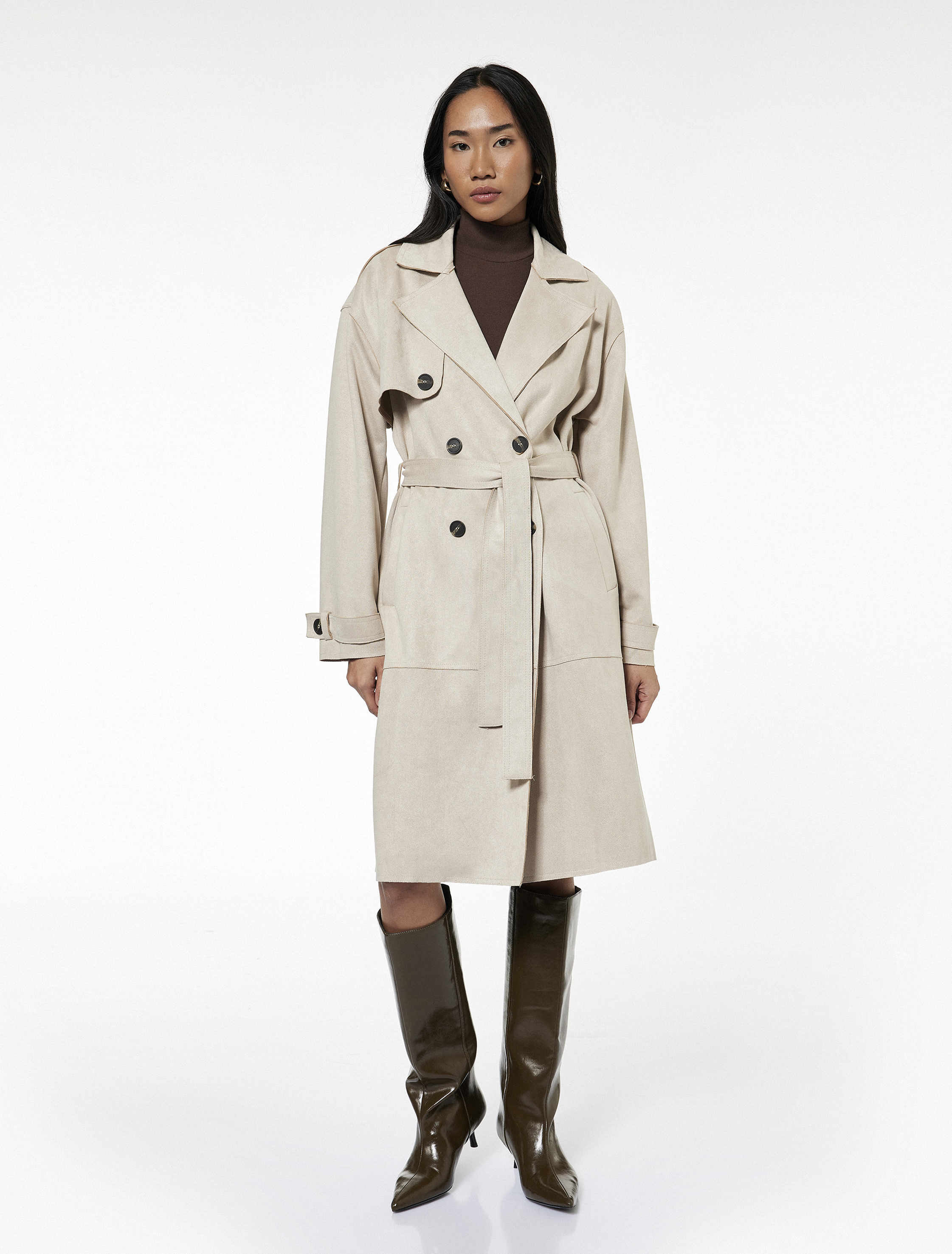   Uzun Kollu Cepli Kemerli Kruvaze Suni Süet Trençkot