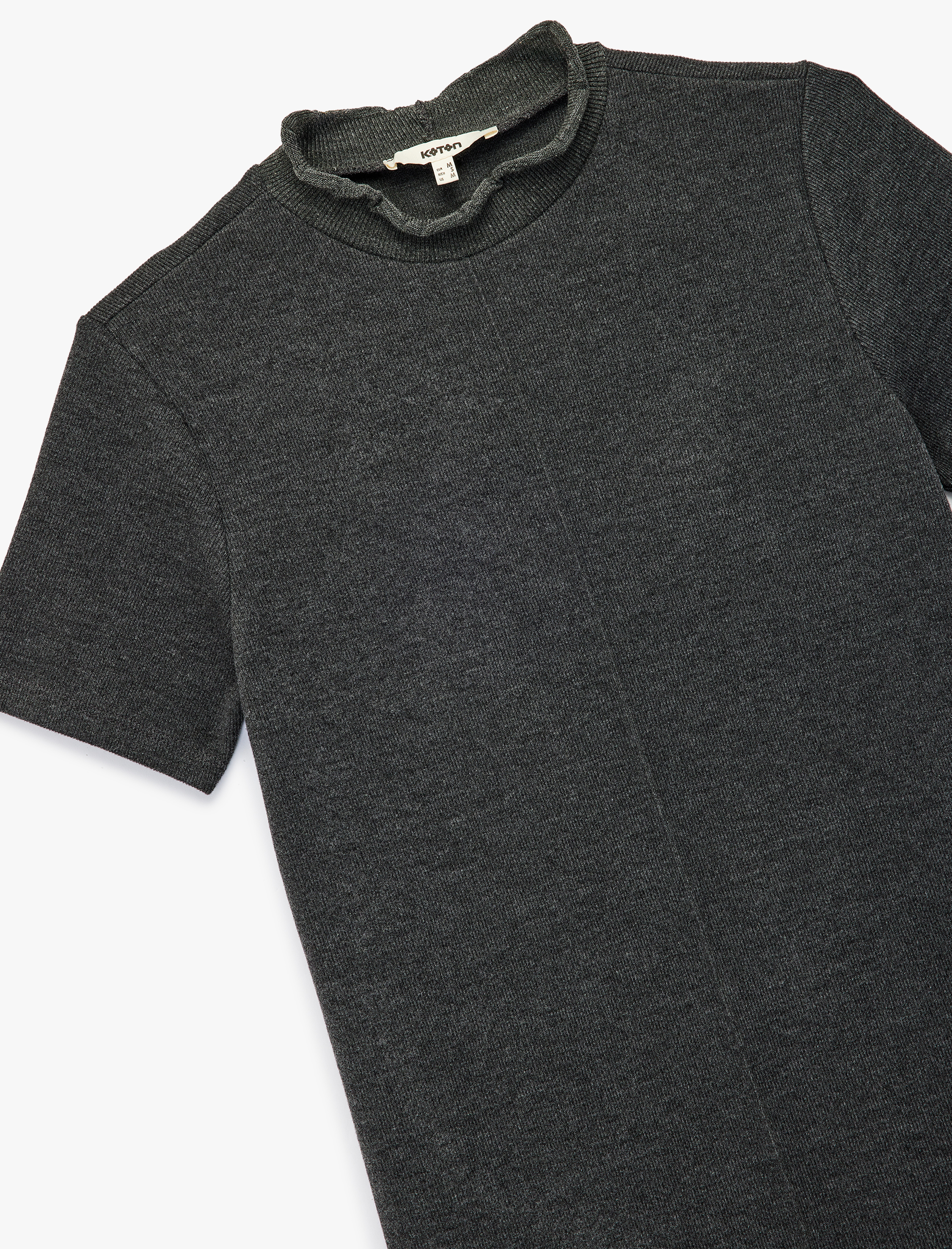   Slim Fit Kısa Kollu Dik Yaka Mini Triko Elbise