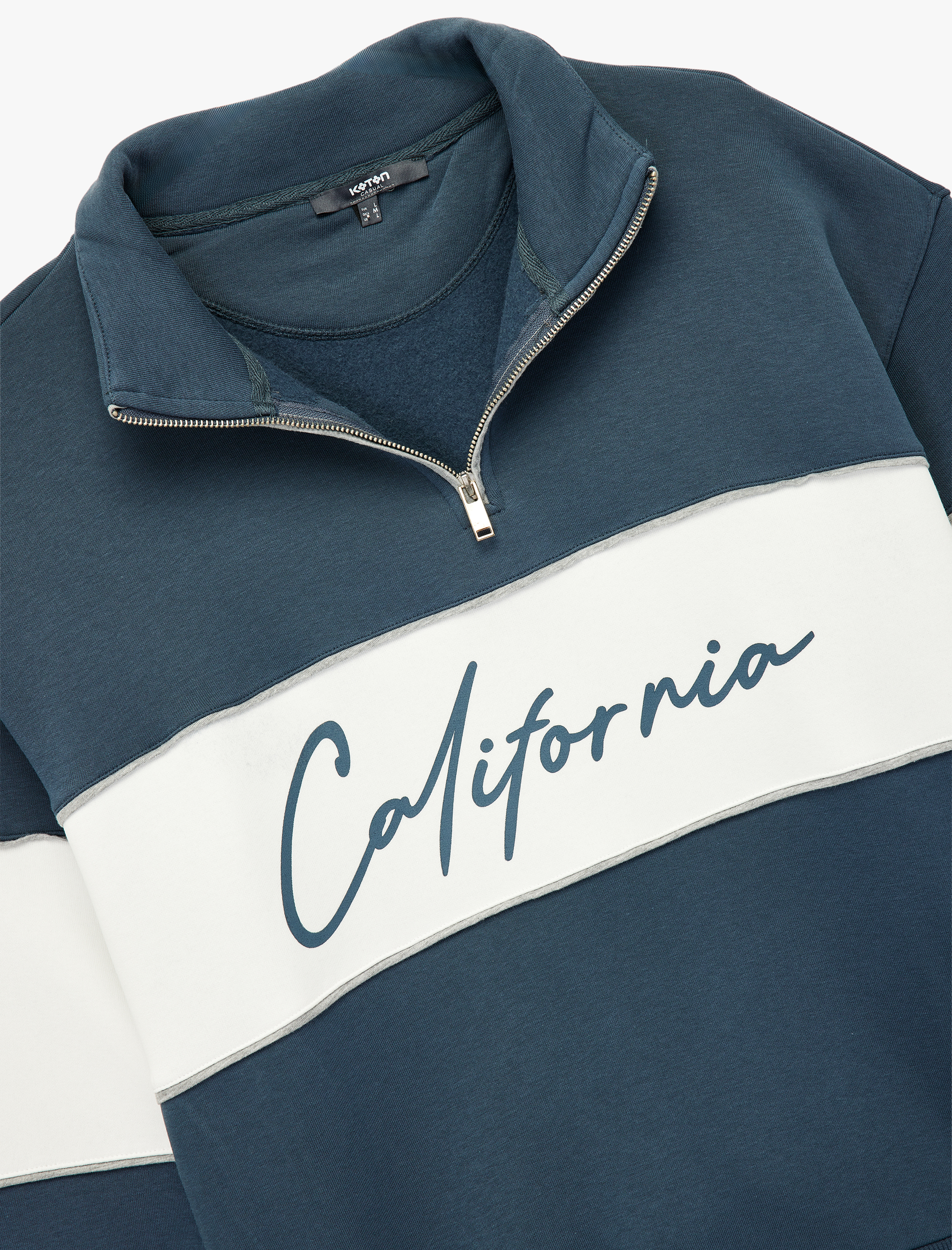   Oversize Şardonlu Renk Bloklu Kolej Baskılı Yarım Fermuarlı Sweatshirt