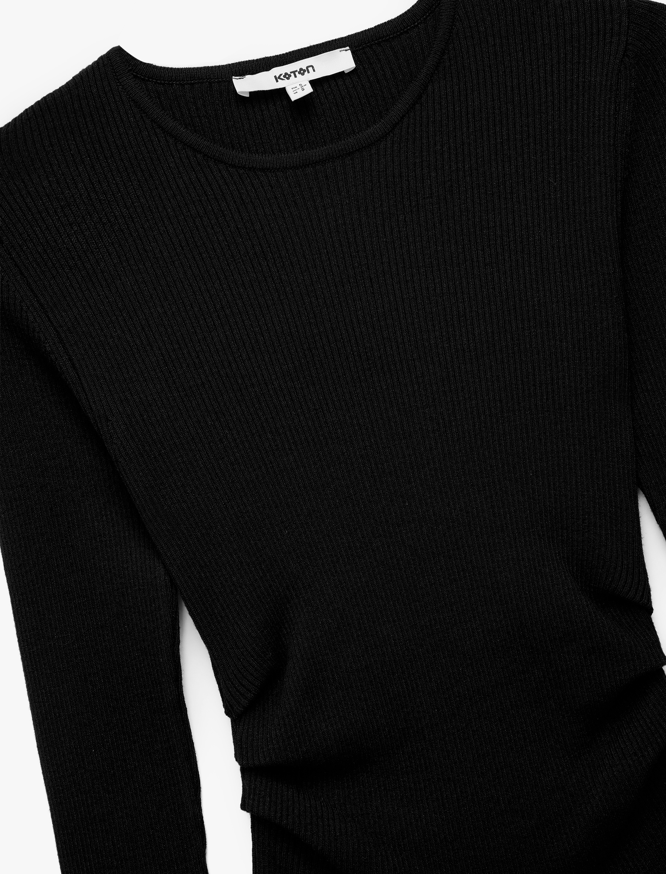   Uzun Kollu Yuvarlak Yaka Basic Triko Kazak