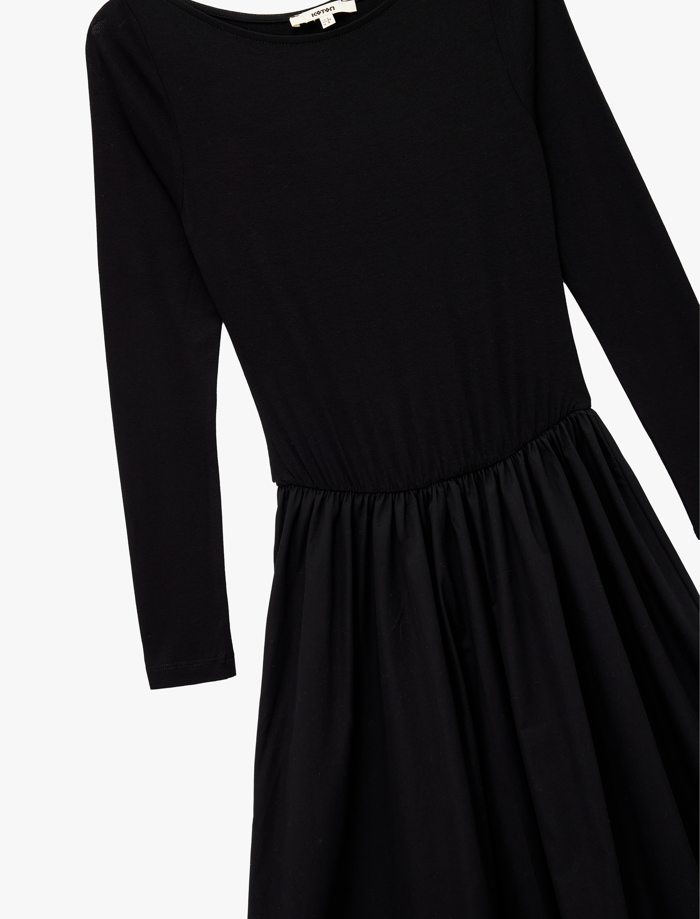   İki Farklı Kumaş Detaylı Uzun Kollu Geniş Yuvarlak Yaka Midi Kloş Elbise