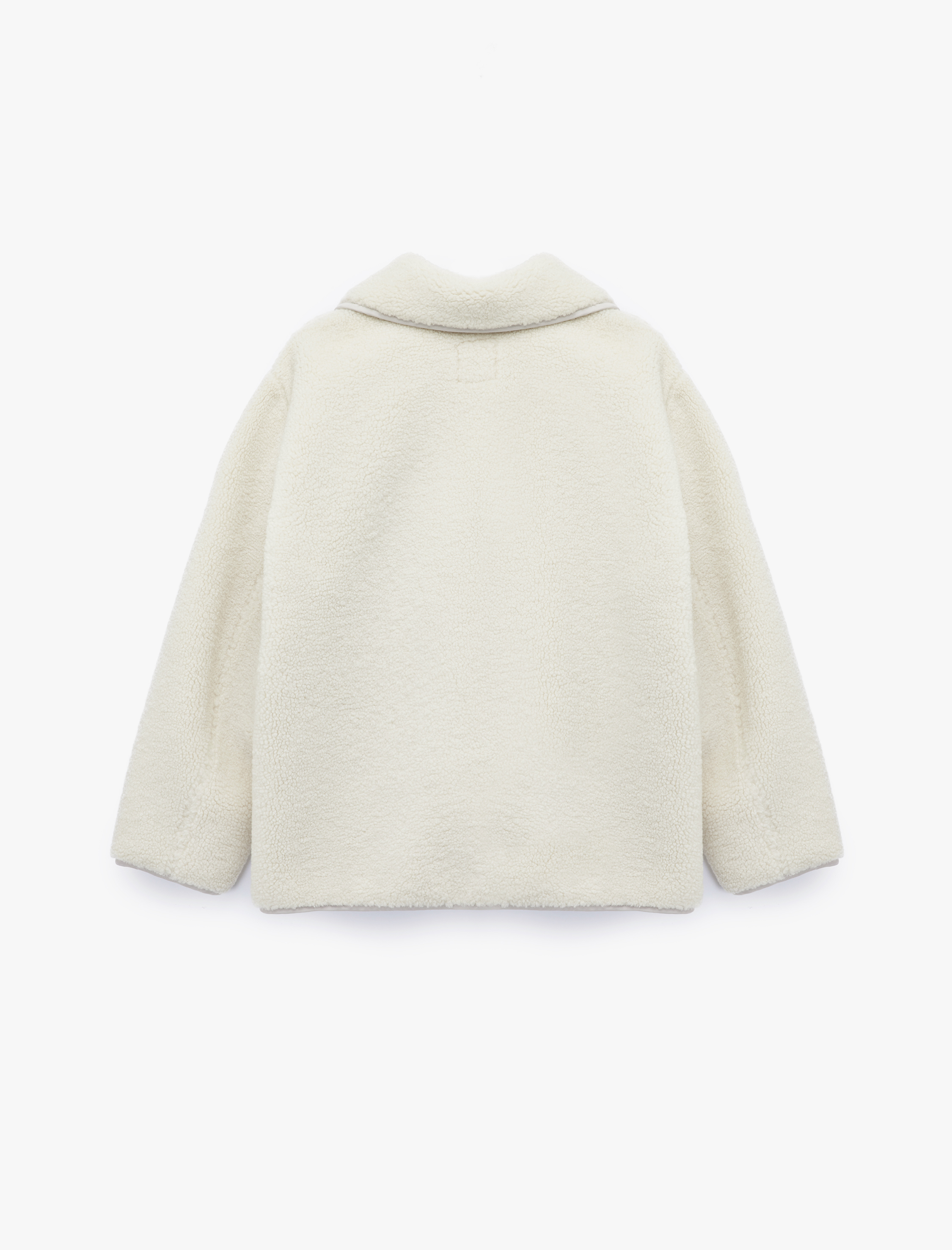   Klasik Yaka Cep Detaylı Düğmeli Suni Kürk Ceket