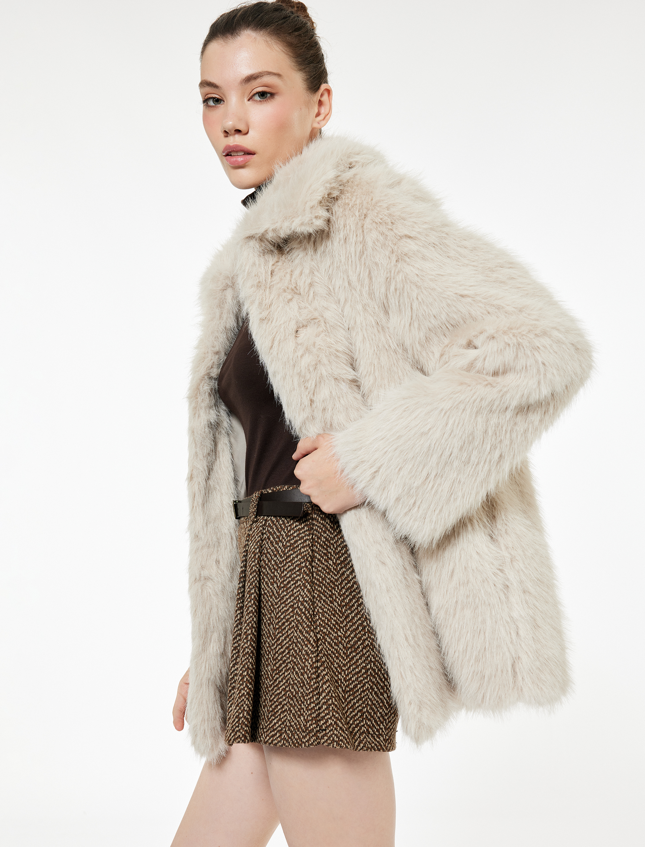   Oversize Uzun Kollu Devrik Yaka Suni Kürk Ceket