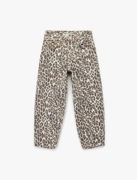 Pamuklu Rahat Kalıp Leopar Desenli Balon Form Denim Pantolon