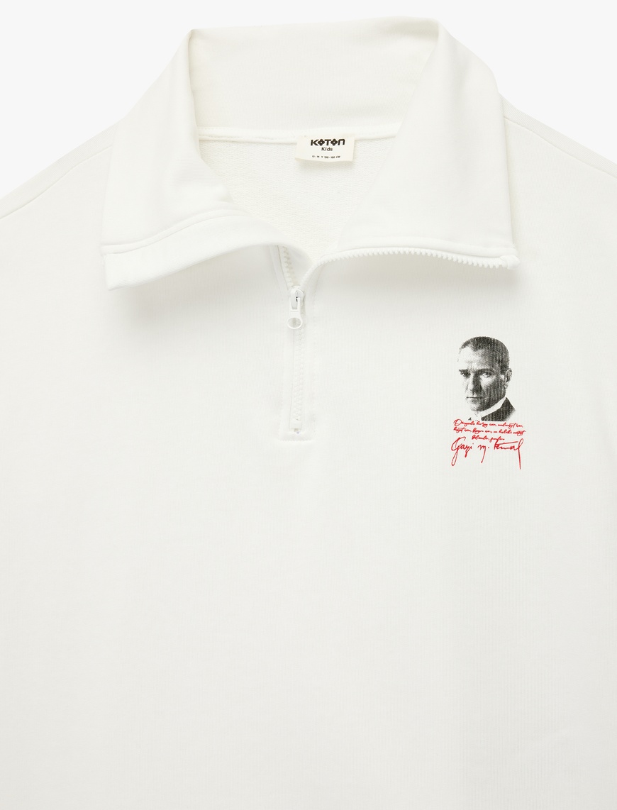  Kız Çocuk Atatürk Baskılı Yarım Fermuarlı Dik Yaka Uzun Kollu Sweatshirt