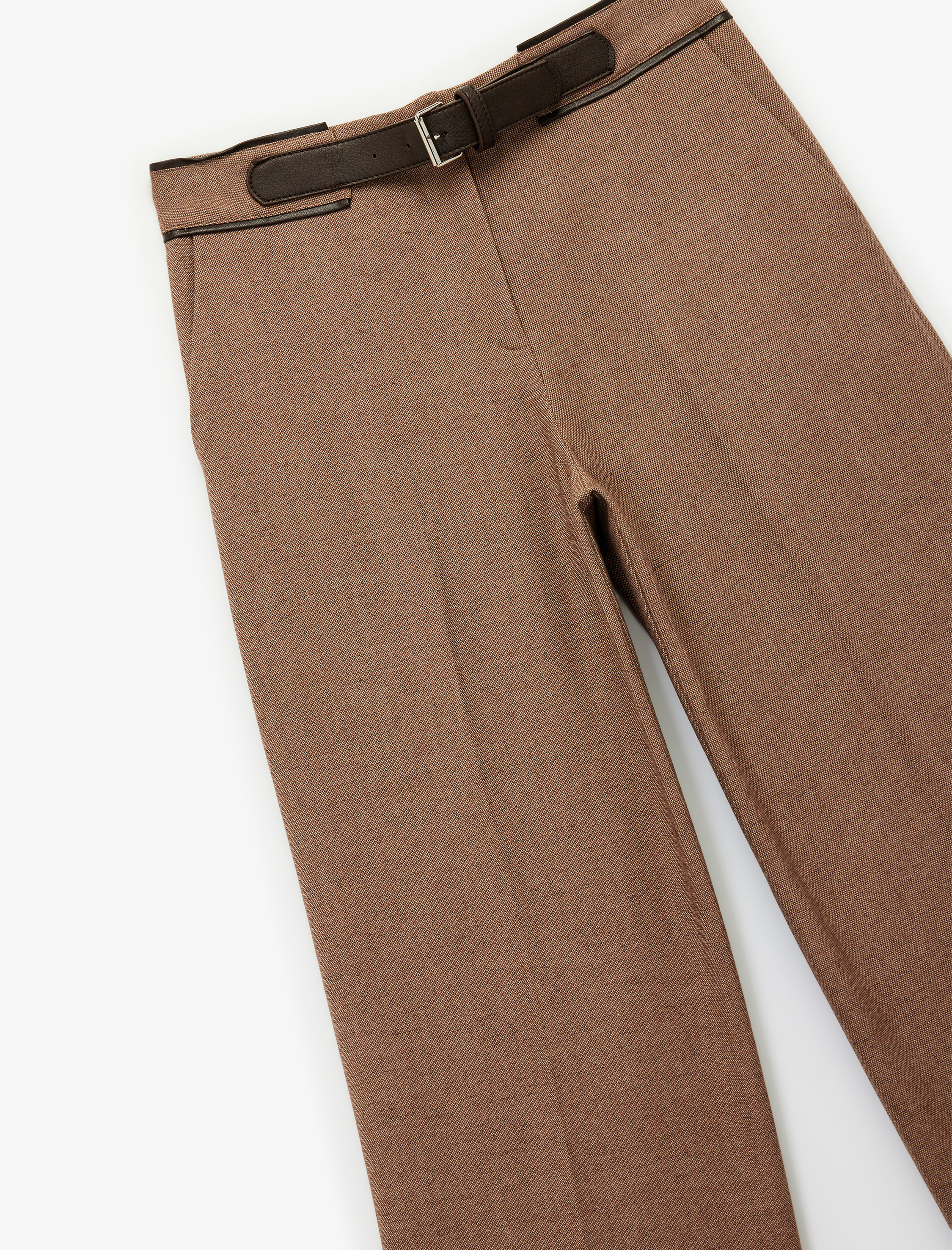   Koton X Sima Tarkan - Cepli Kemerli Geniş Paça Kumaş Pantolon