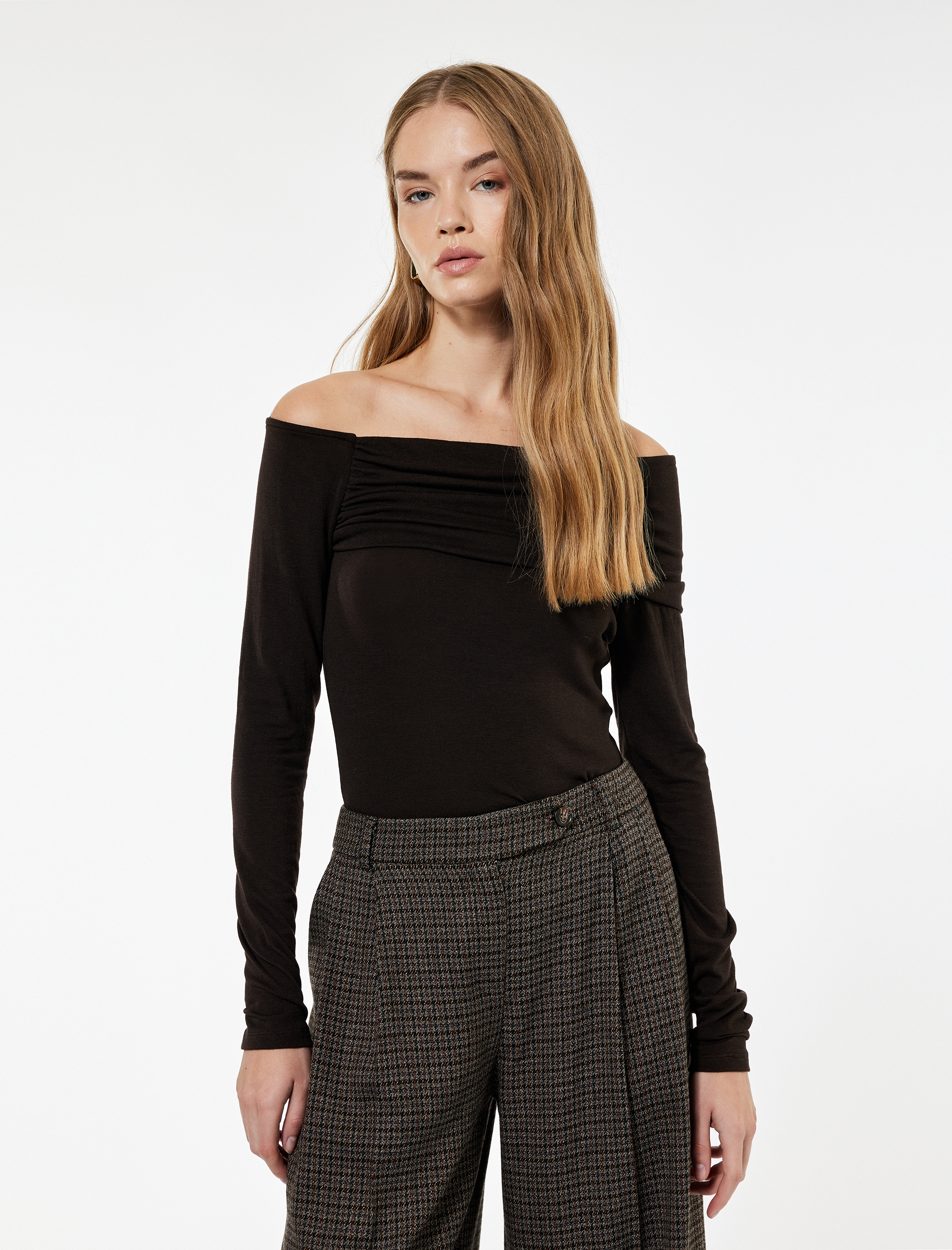 Koton X Sima Tarkan - Drape Detaylı Uzun Kollu Omzu Açık Bluz