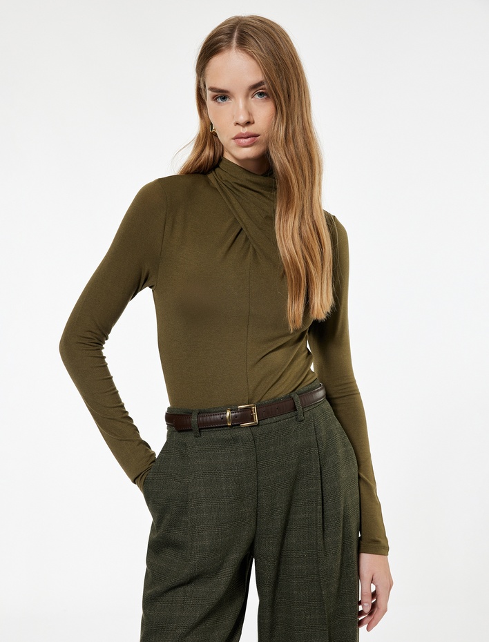  Koton X Sima Tarkan - Uzun Kollu Drapeli Çapraz Dik Yaka Body