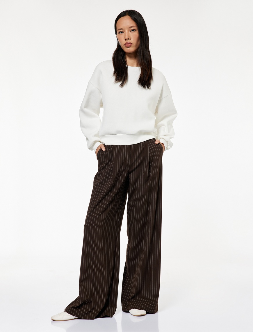   Üç İplik Şardonlu Uzun Kollu Bisiklet Yaka Basic Sweatshirt