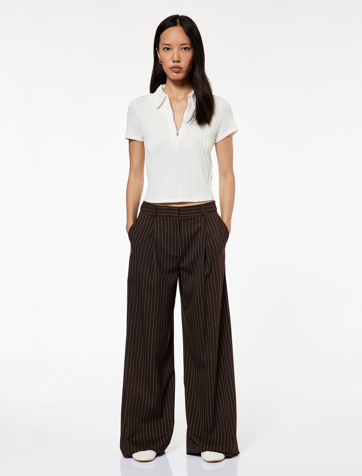  Slim Fit Saç Örgü Dokulu Kısa Kollu Fermuarlı Polo Yaka Tişört