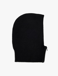 Fermuar Detaylı Kapşonlu Bere