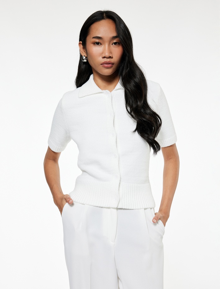  Düğmeli Kısa Kollu Polo Yaka Triko Peluş Hırka