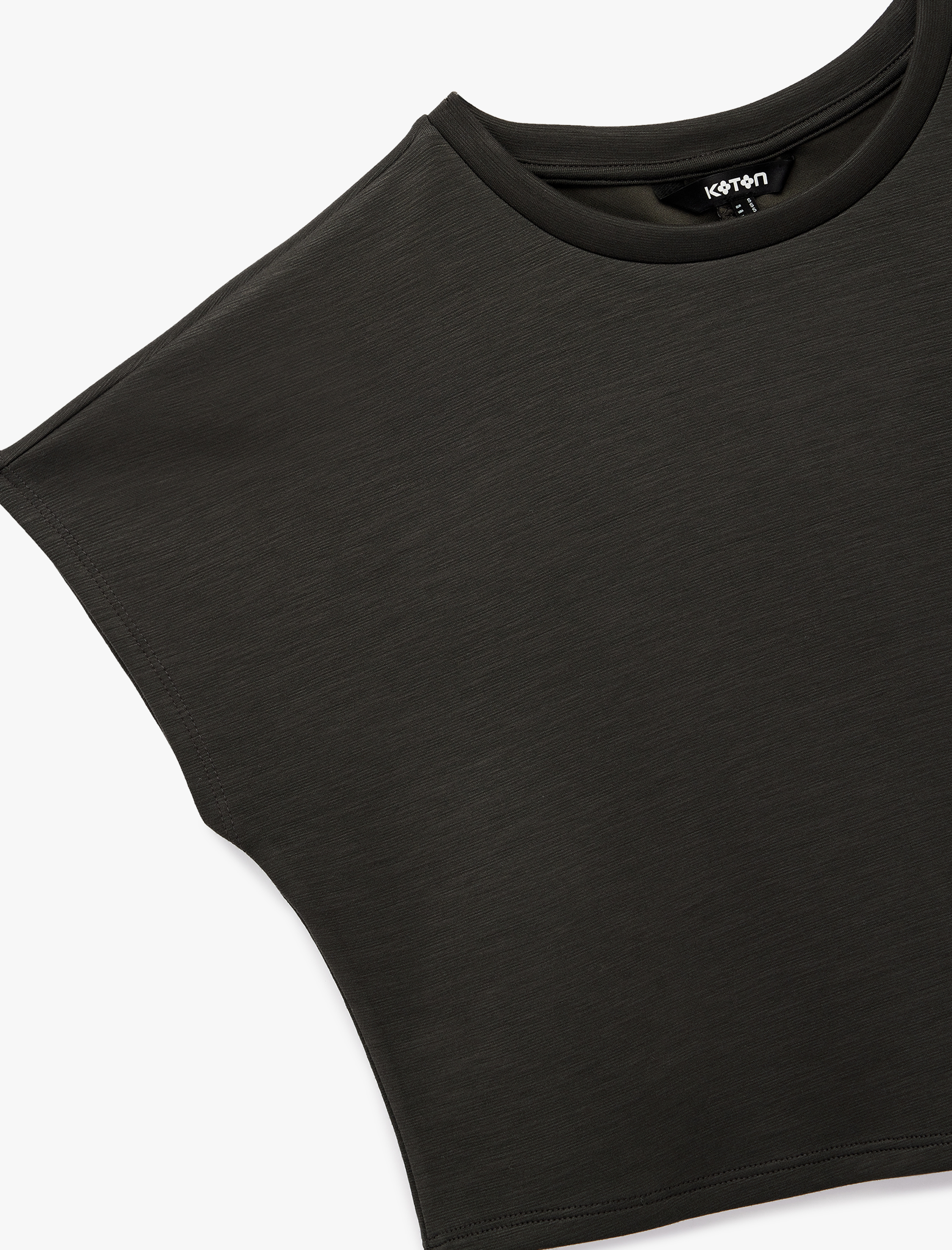   Slim Fit Bisiklet Yaka Kolsuz Basic Tişört