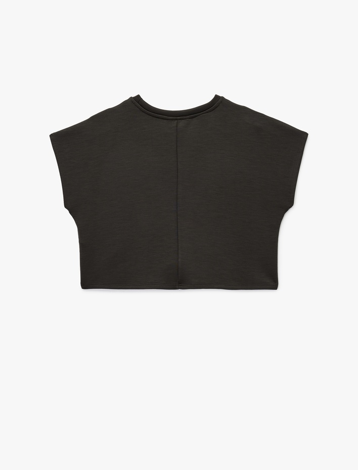  Slim Fit Bisiklet Yaka Kolsuz Basic Tişört