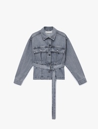 Pamuklu Cep Detaylı Uzun Kollu Klasik Yaka Kemerli Denim Ceket