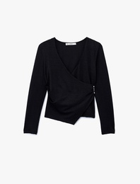 Metal Aksesuarlı Uzun Kollu Slim Fit Bürümcük Kruvaze Yaka Bluz
