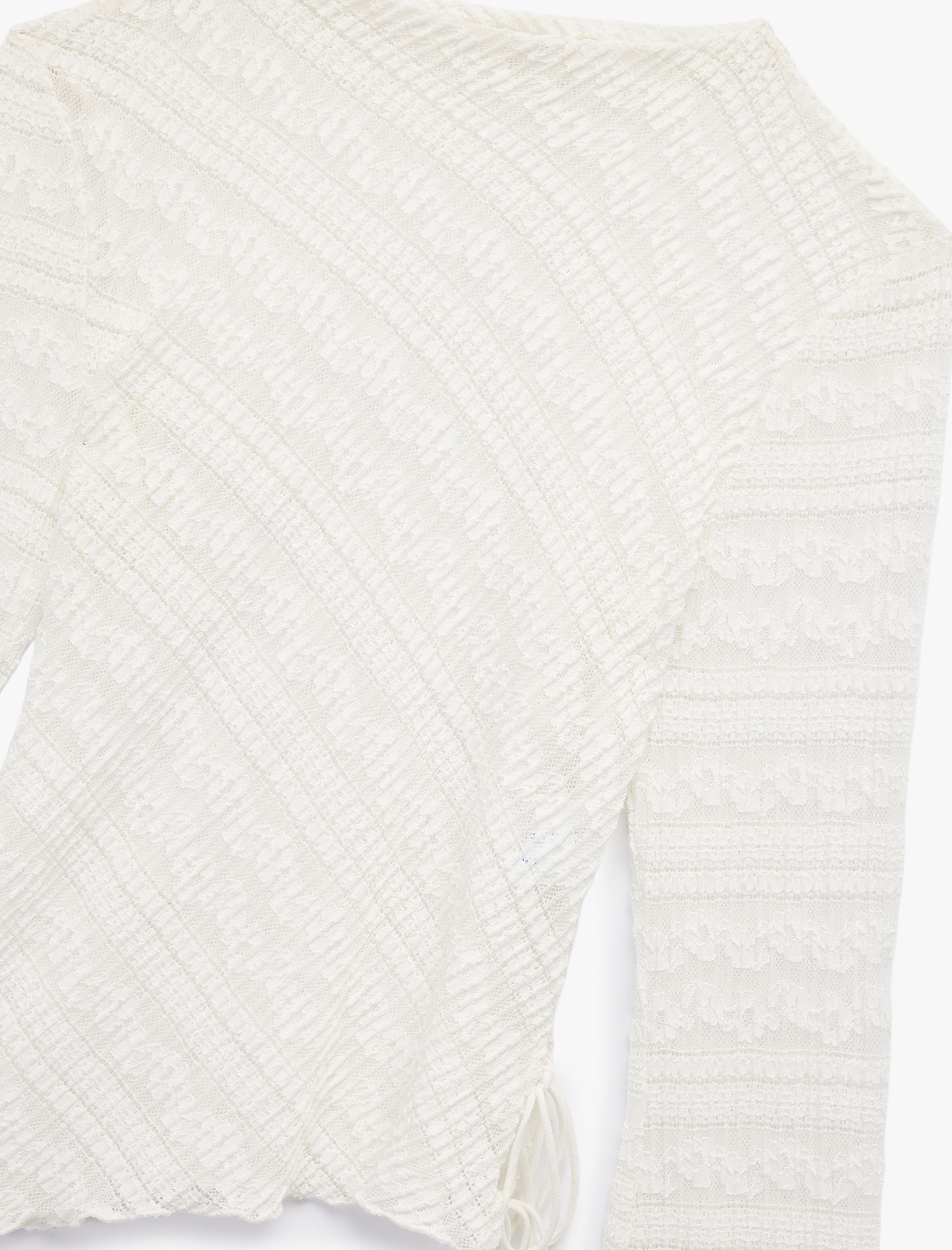   Koton X Sibil Çetinkaya - Uzun Kollu Bisiklet Yaka Bağlama Detaylı Dantelli Bluz