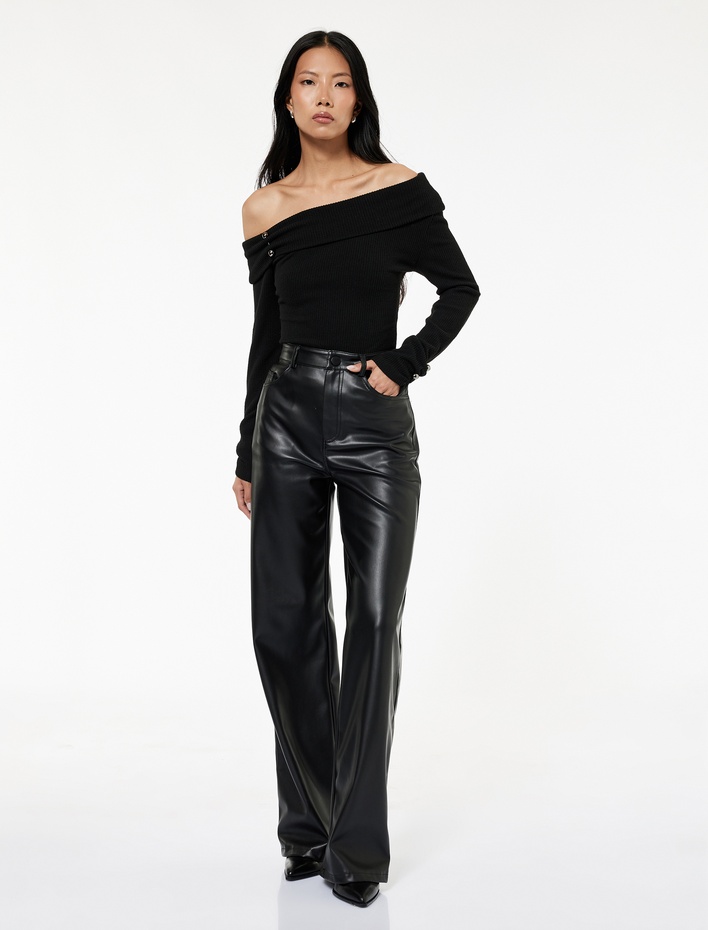  Koton X Sibil Çetinkaya - Slim Fit Aksesuarlı Uzun Kollu Omzu Açık Bluz
