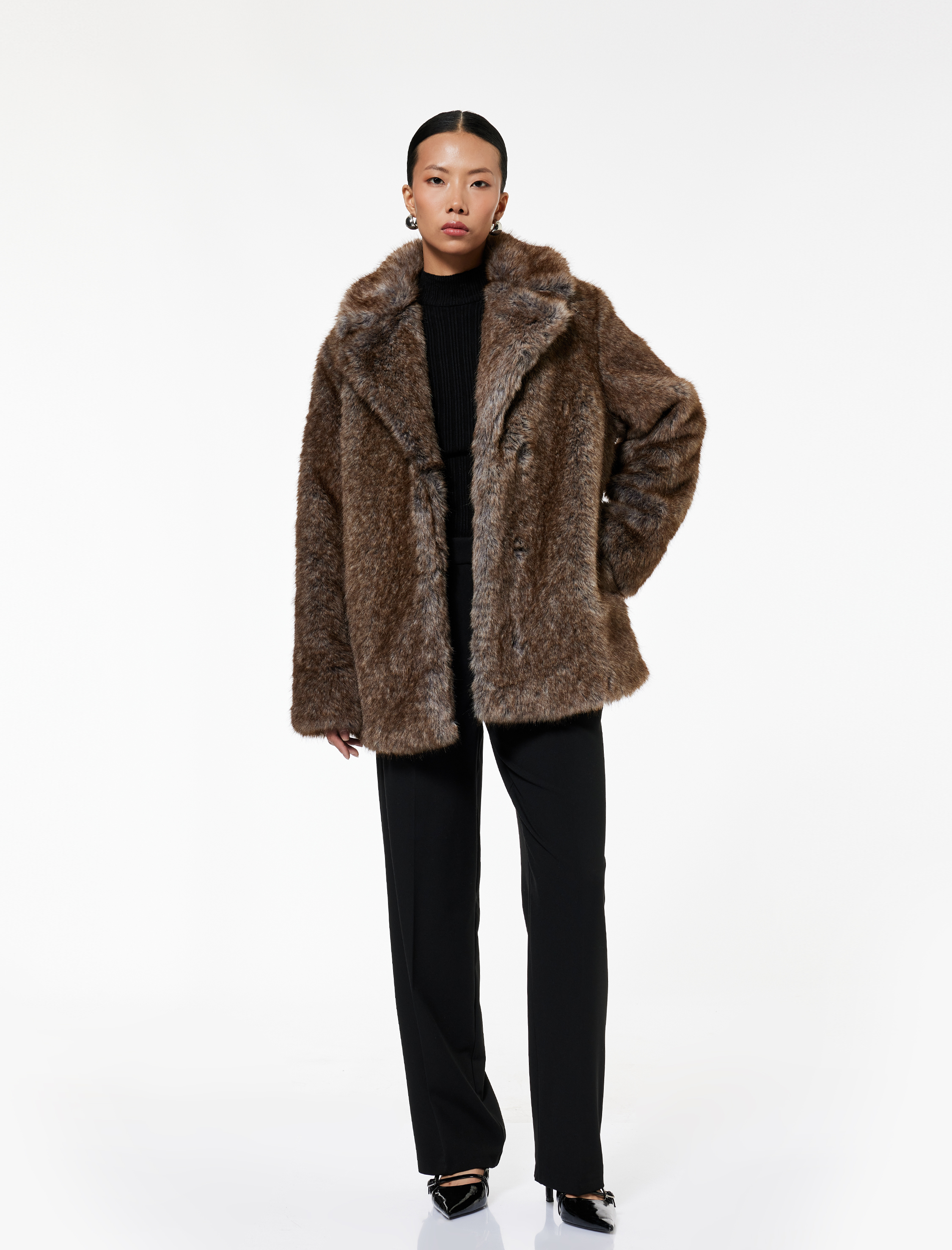   Koton X Melis Ağazat - Düğmeli Uzun Kollu Suni Kürk Kaban