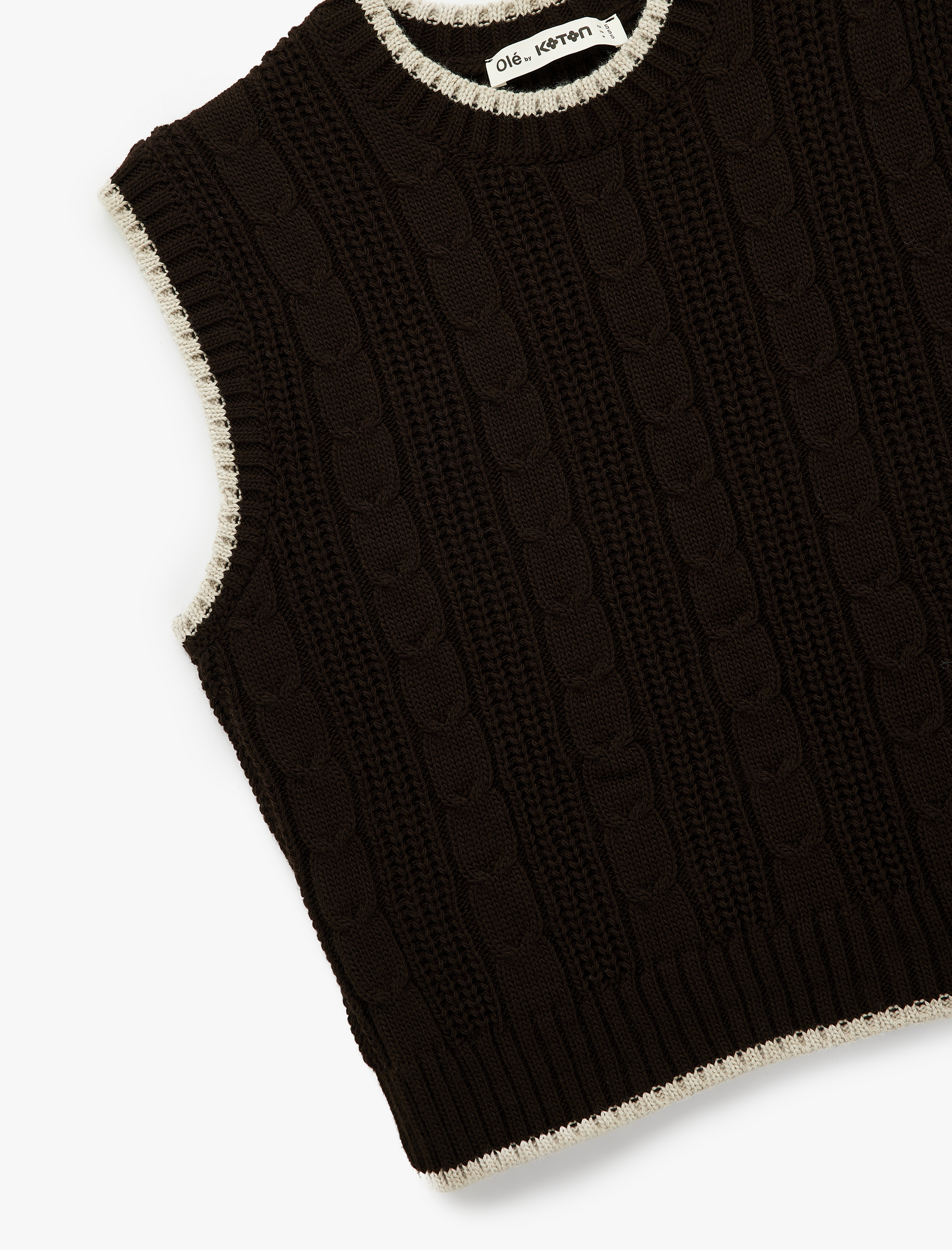   Kolsuz Biyeli Bisiklet Yaka Saç Örgüsü Dokulu Süveter