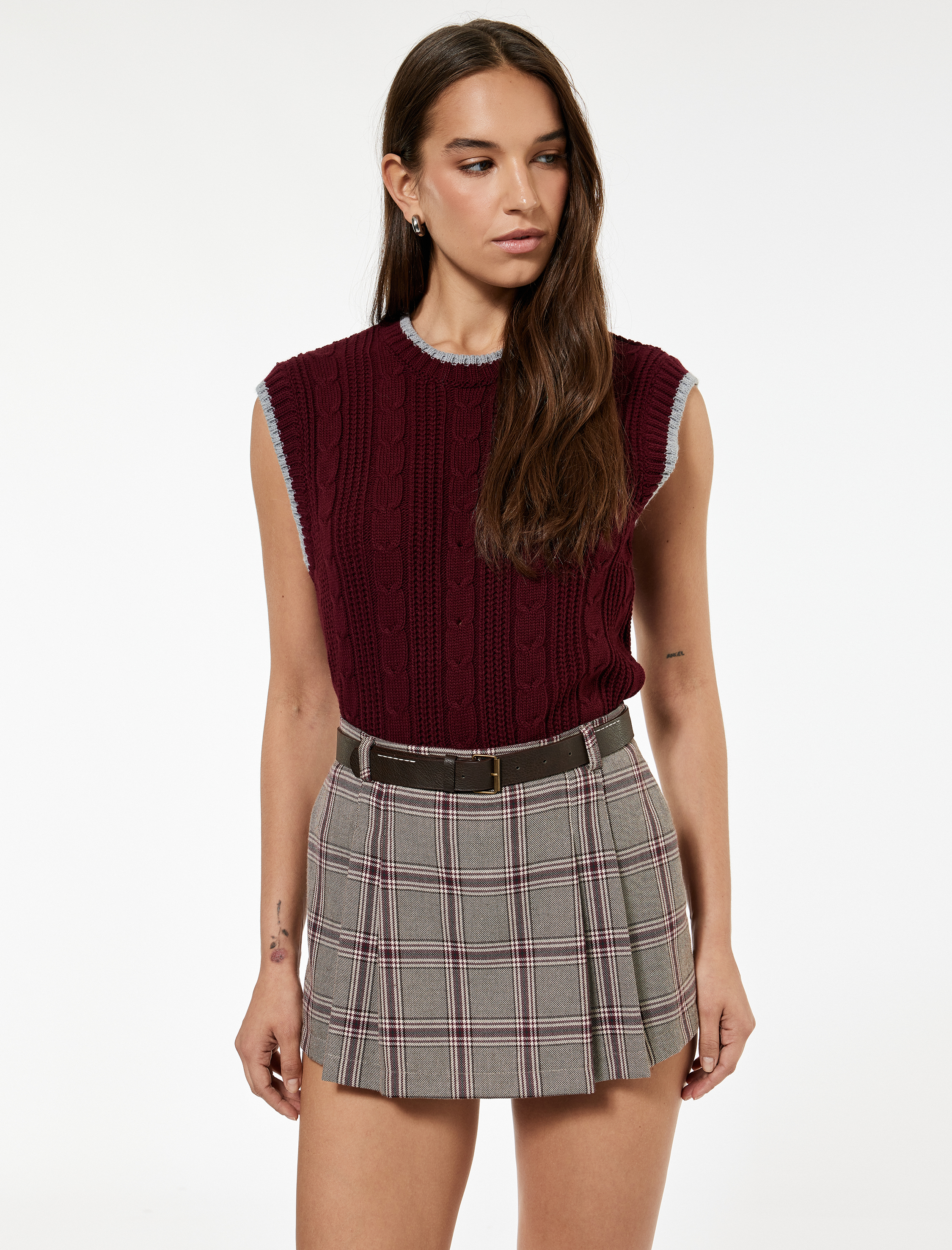   Kolsuz Biyeli Bisiklet Yaka Saç Örgüsü Dokulu Süveter