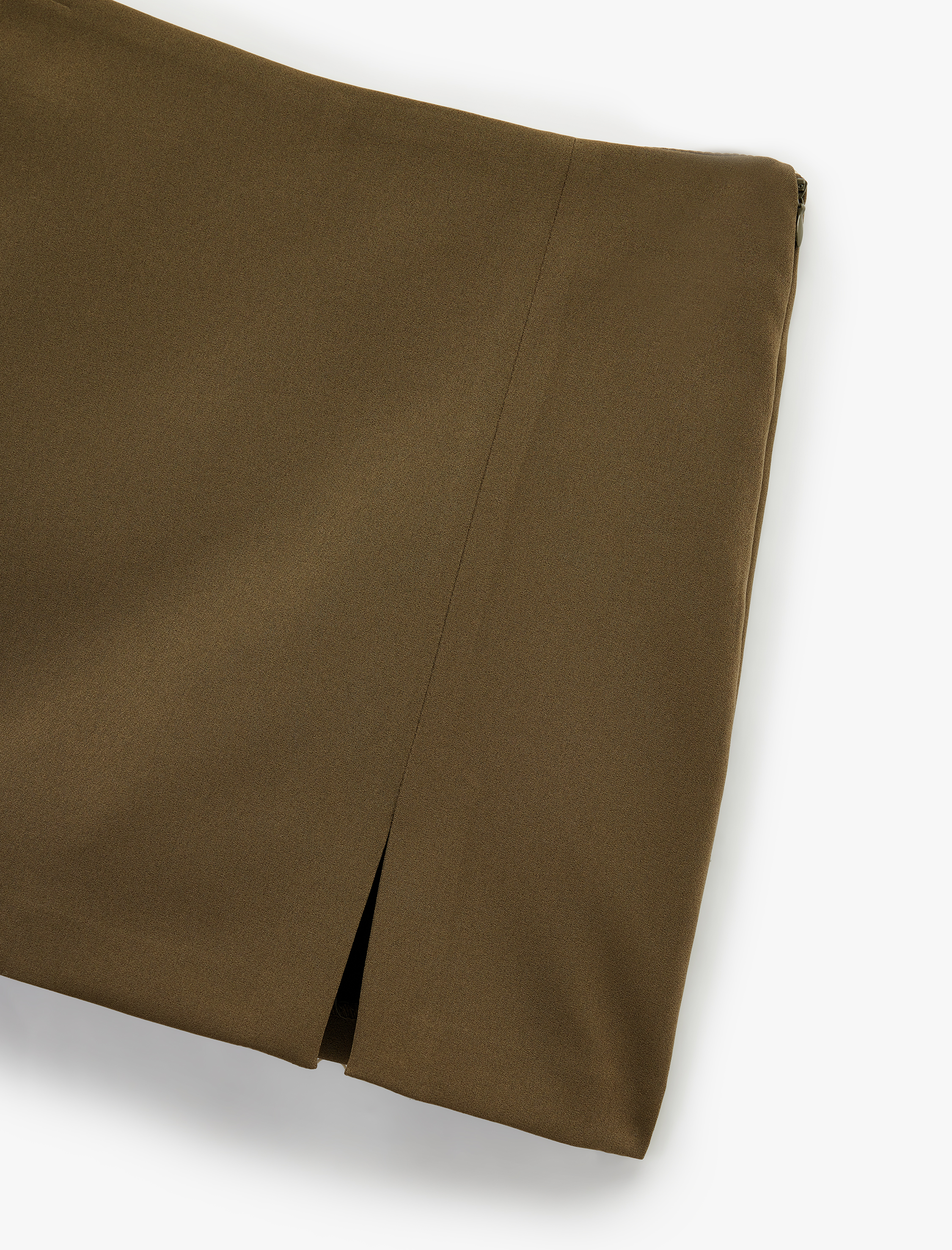   Yırtmaç Detaylı Mini Şort Etek