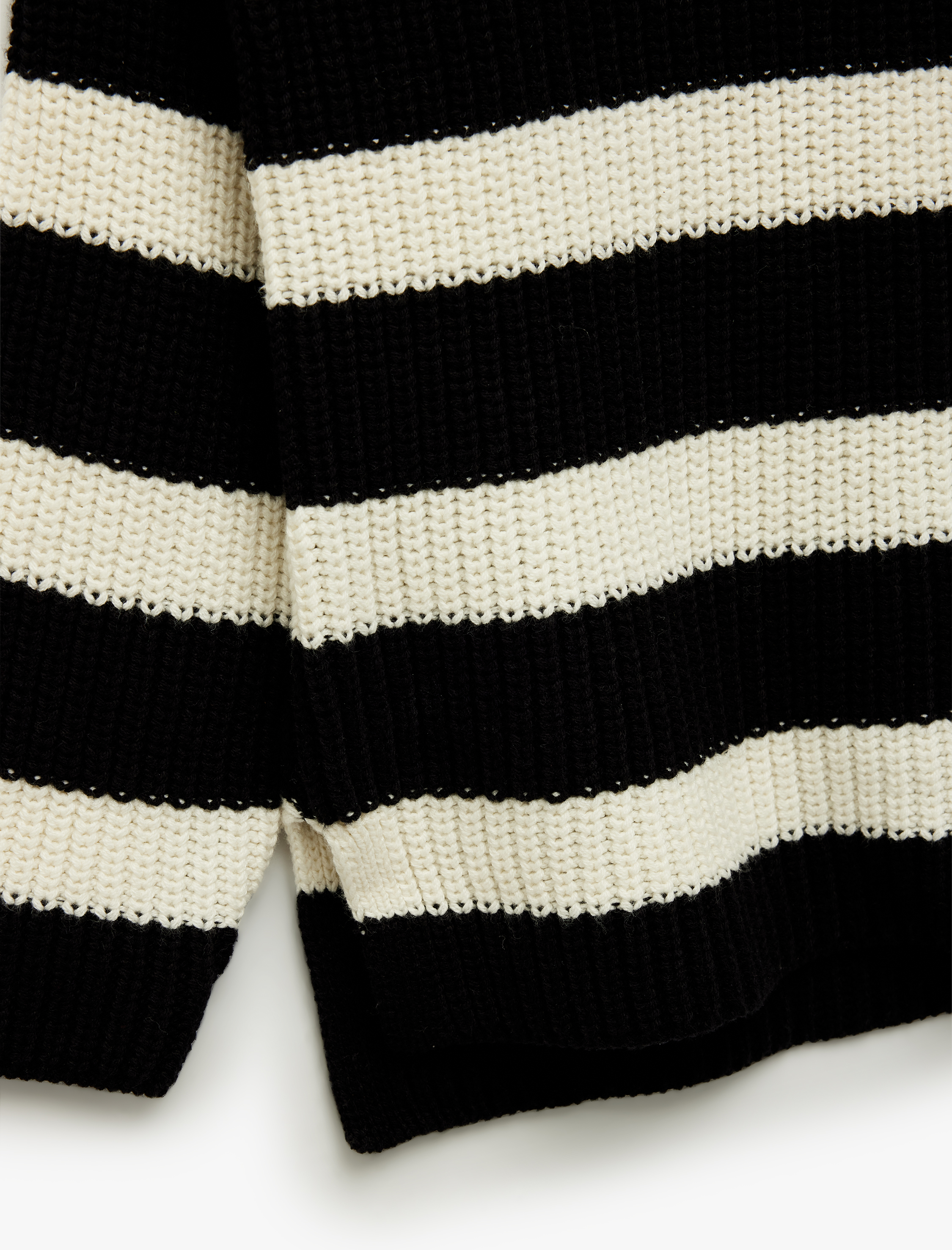  Kız Çocuk Yarım Fermuarlı Dik Yaka Uzun Kollu Çizgili Triko Kazak