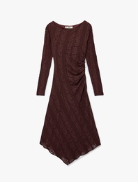 Uzun Kollu Bisiklet Yaka Drapeli Asimetrik Midi Dantel Elbise