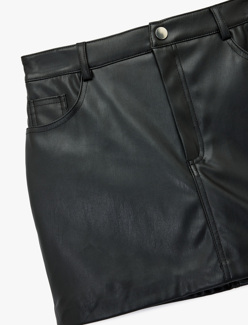   Suni Deri Slim Fit Cep Detaylı Mini Şort Etek
