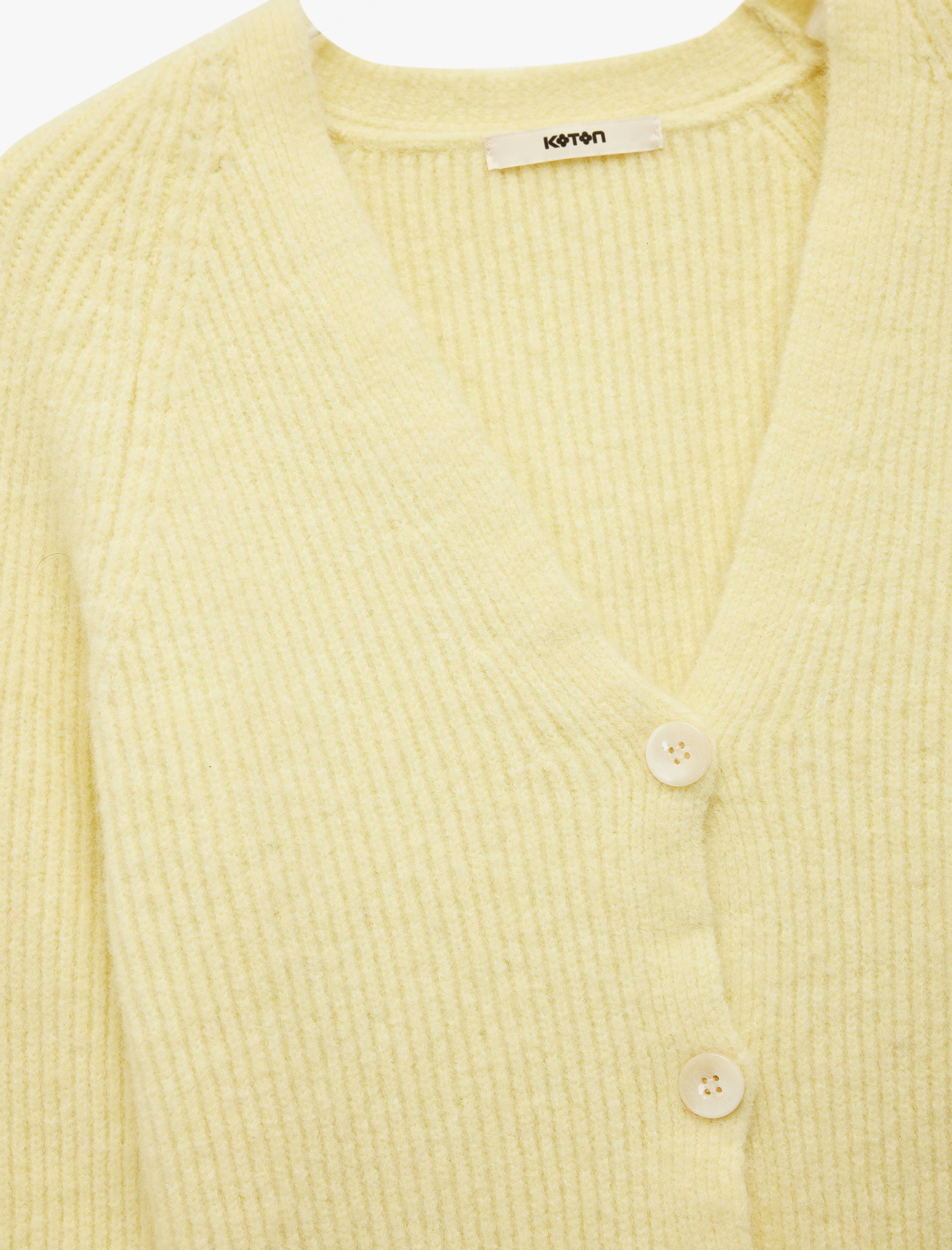   Koton X Sibil Çetinkaya - Uzun Kollu Düğmeli V Yaka Peluş Triko Hırka