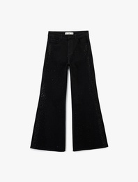 Koton X Sibil Çetinkaya - Taş Detaylı Çıtçıt Düğmeli Cepli Geniş İspanyol Paça Jean Pantolon - Flare Jean
