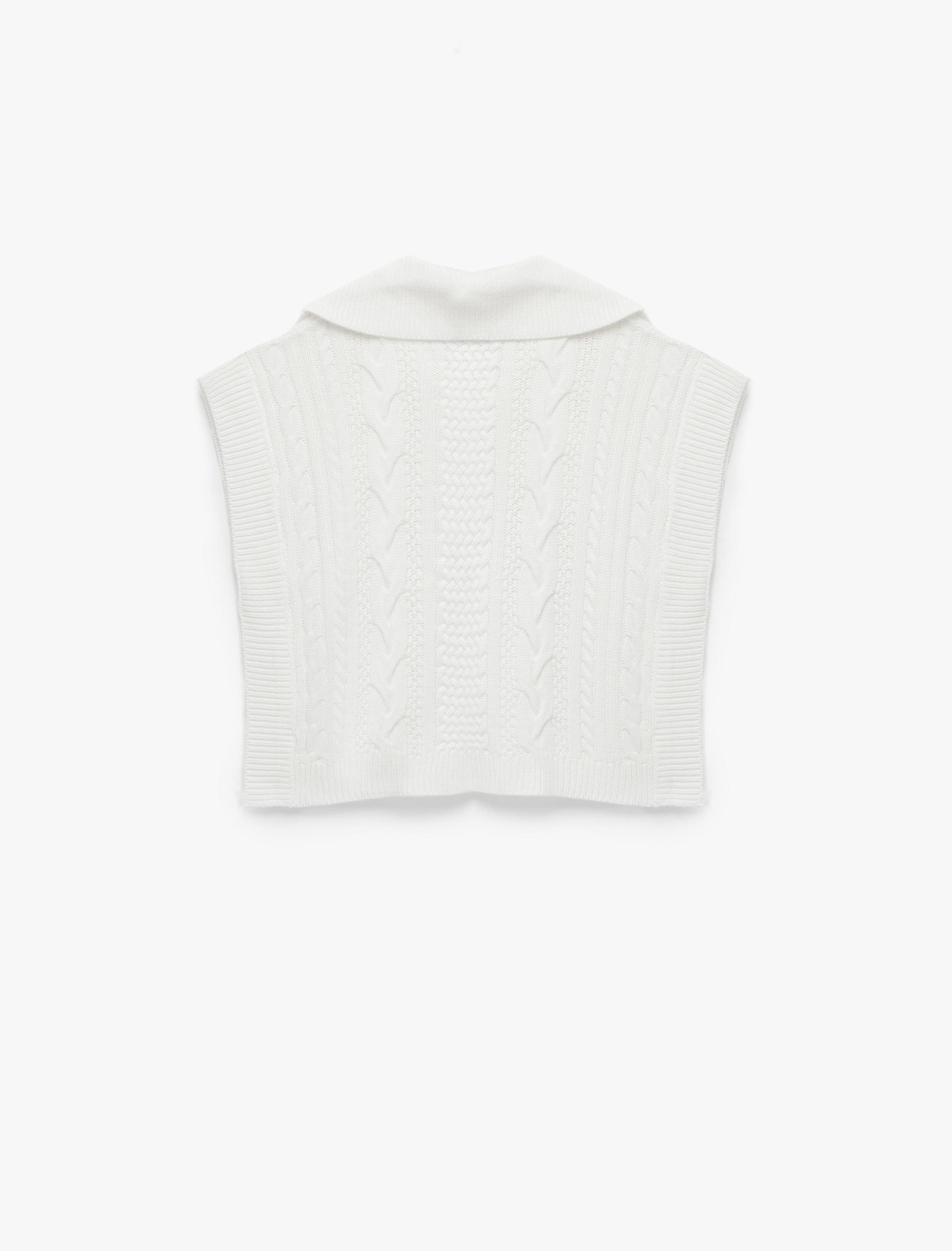   Yarım Düğmeli Devrik Yaka Kolsuz Saç Örgü Süveter