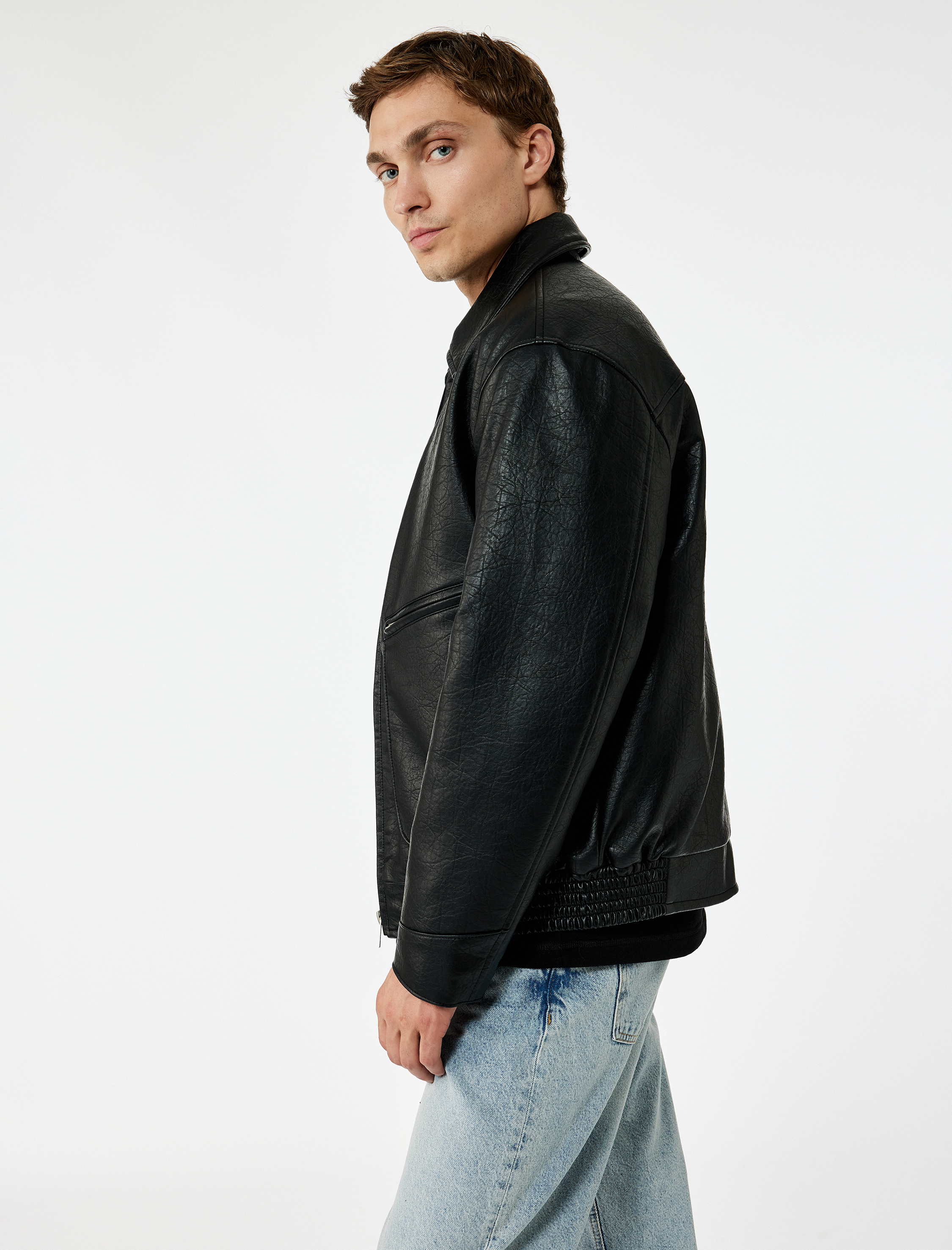   Slim Fit Uzun Kollu Fermuarlı Gömlek Yaka Suni Deri Ceket