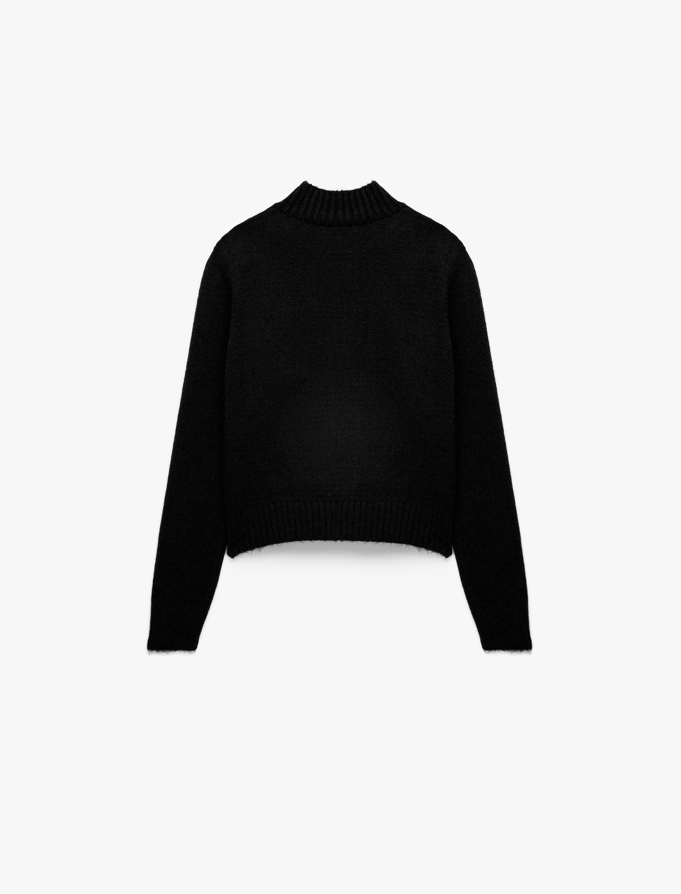   Yumuşak Dokulu Dik Yaka Uzun Kollu Triko Kazak