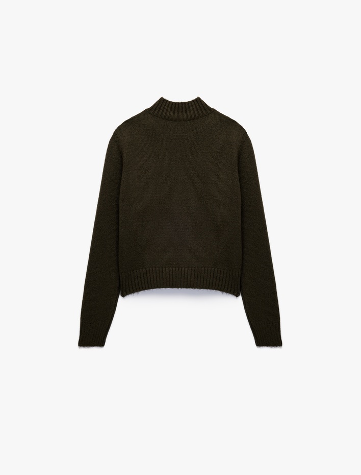  Yumuşak Dokulu Dik Yaka Uzun Kollu Triko Kazak