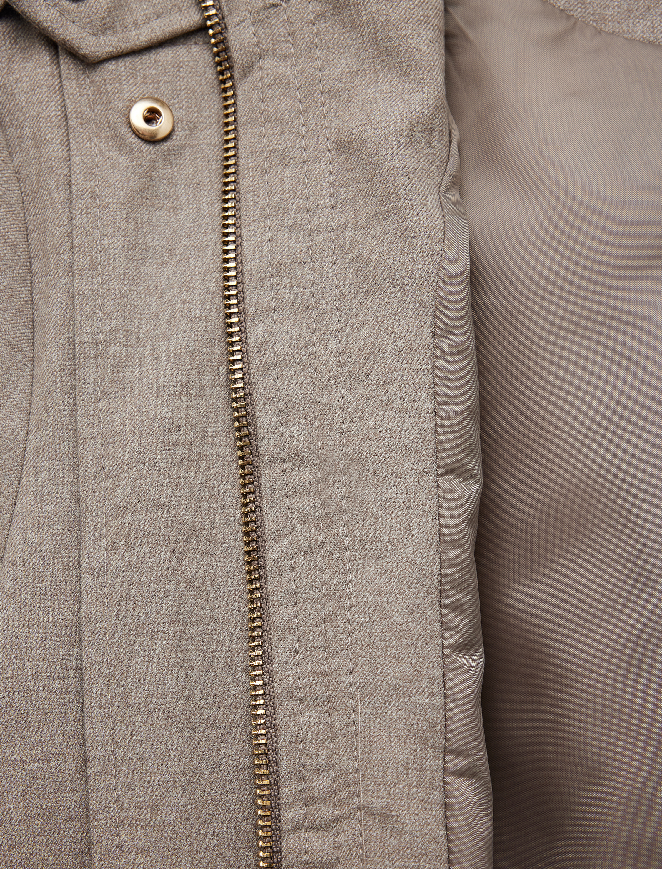   Dik Yaka Uzun Kollu Çıtçıt Düğme Detaylı Fermuarlı Bomber Ceket