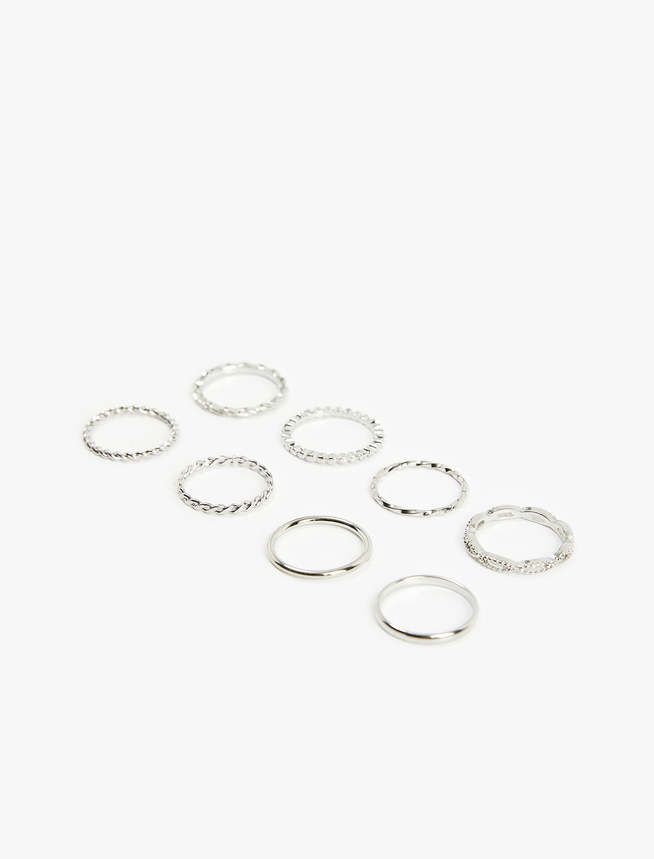  Kadın Burgu Çelik Karışımlı 8'li Yüzük Seti